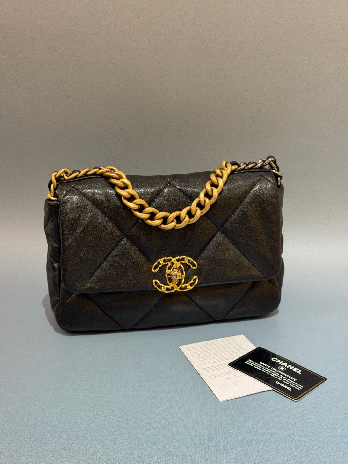 Chanel Pre-loved Bag Very good condition Size ONE SIZE - 7 Thumbnail