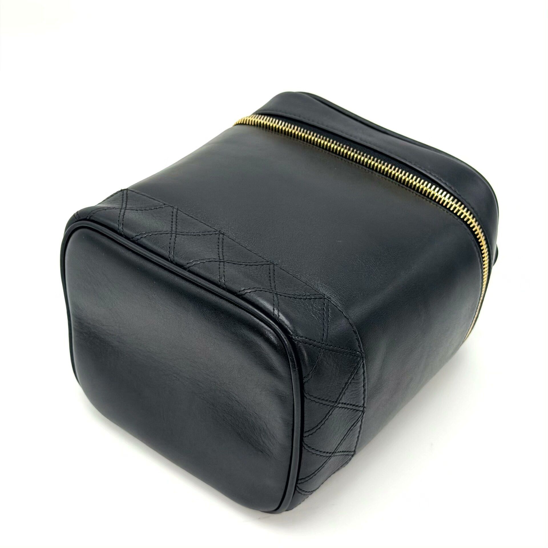 Chanel Pre-loved Bag Very good condition Size ONE SIZE - 6 Thumbnail