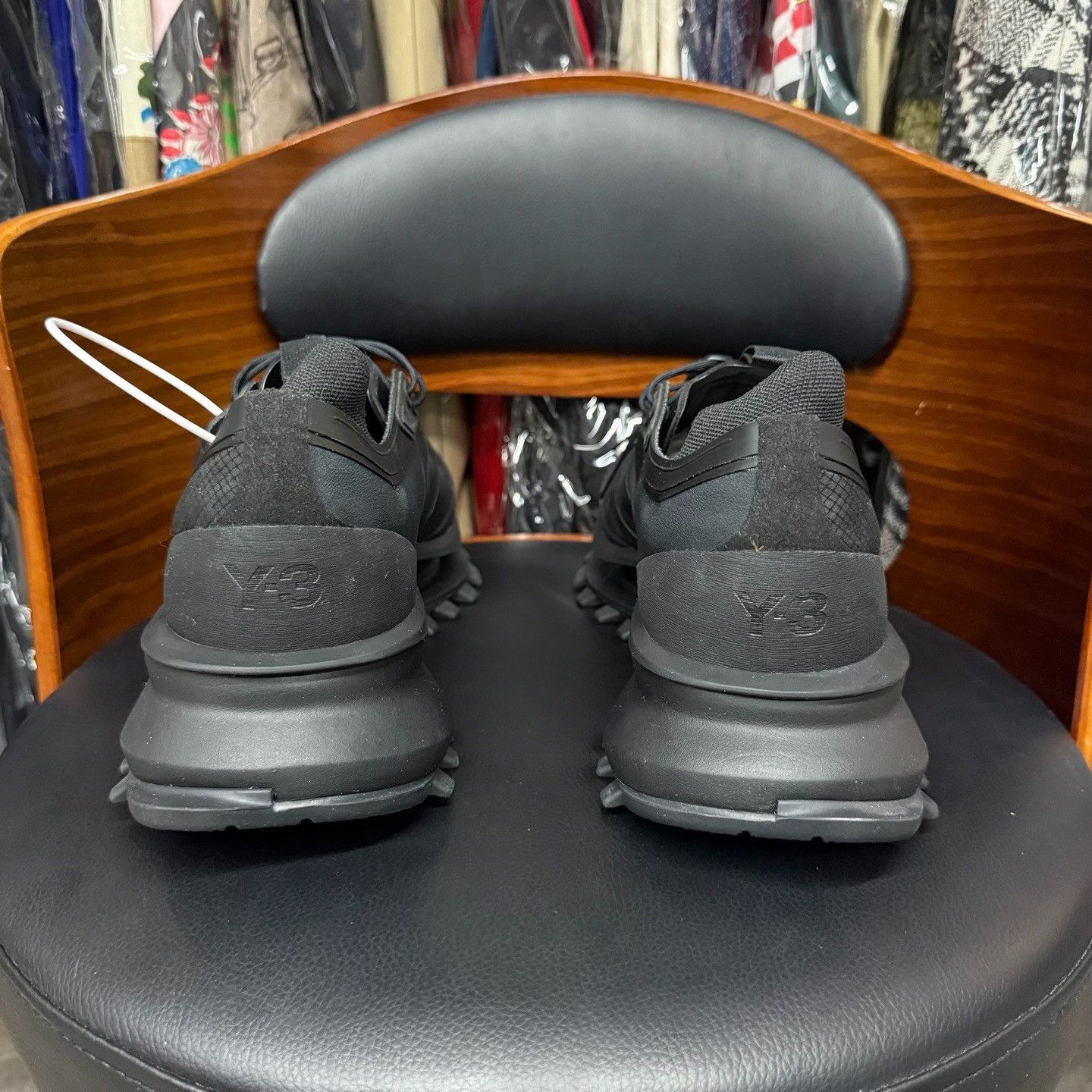 Y-3 Y-3 Techwear Black Lowtop Sneakers 11 Men Size US 11 / EU 44 - 3 Thumbnail