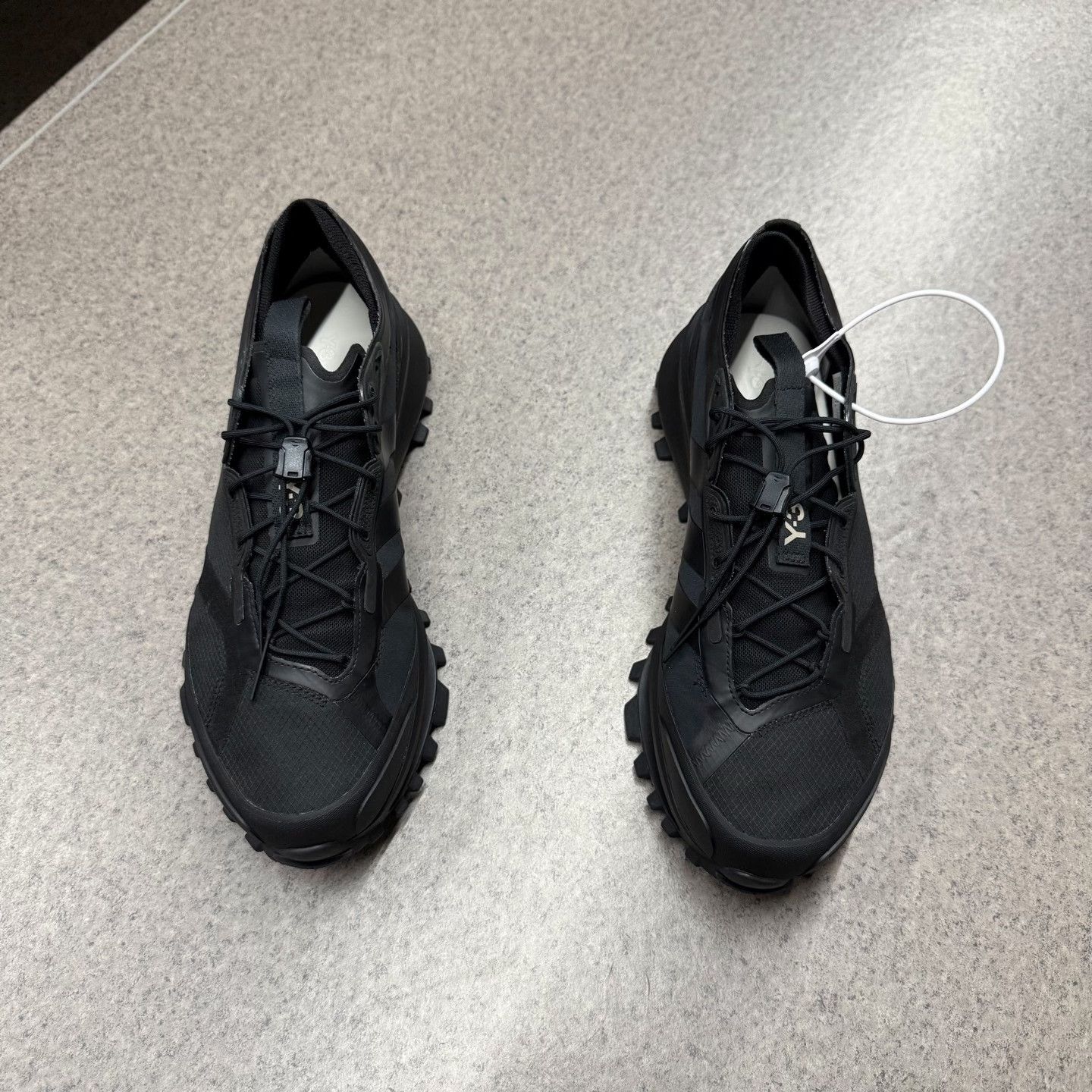 Y-3 Y-3 Techwear Black Lowtop Sneakers 11 Men Size US 11 / EU 44 - 5 Thumbnail