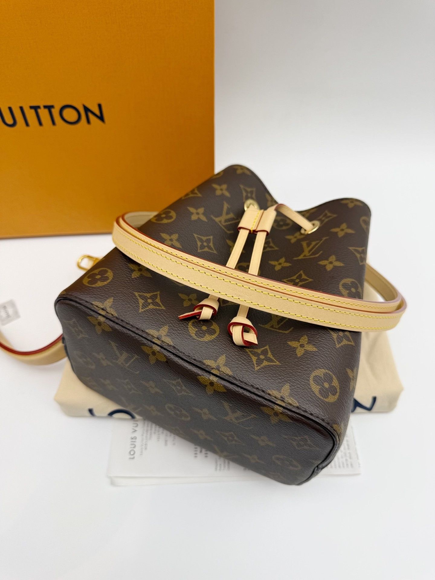 Louis Vuitton Pre-loved Bag Brand new condition Size ONE SIZE - 4 Thumbnail