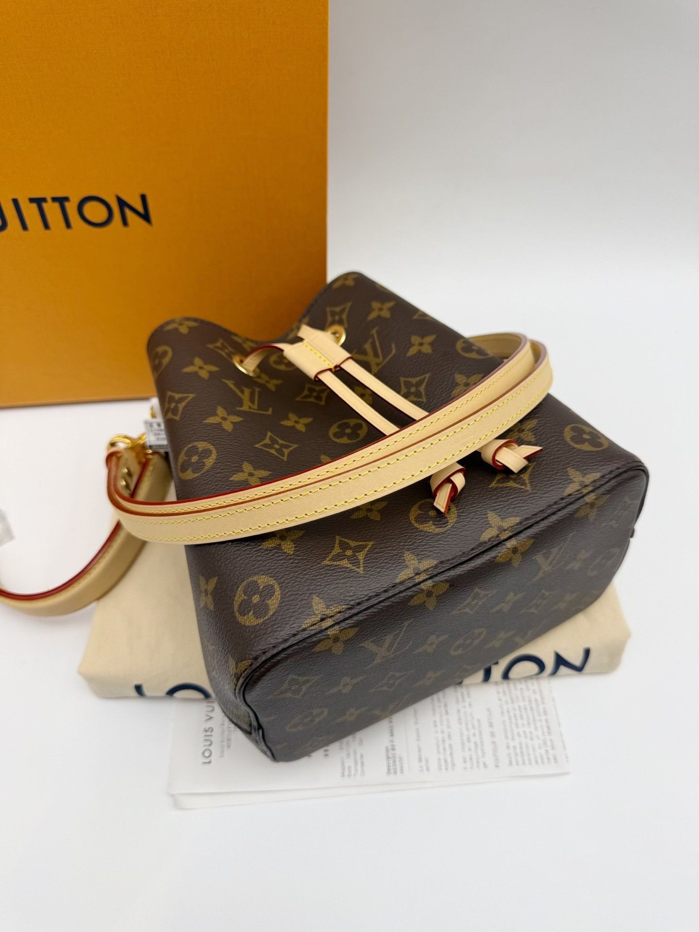 Louis Vuitton Pre-loved Bag Brand new condition Size ONE SIZE - 3 Thumbnail