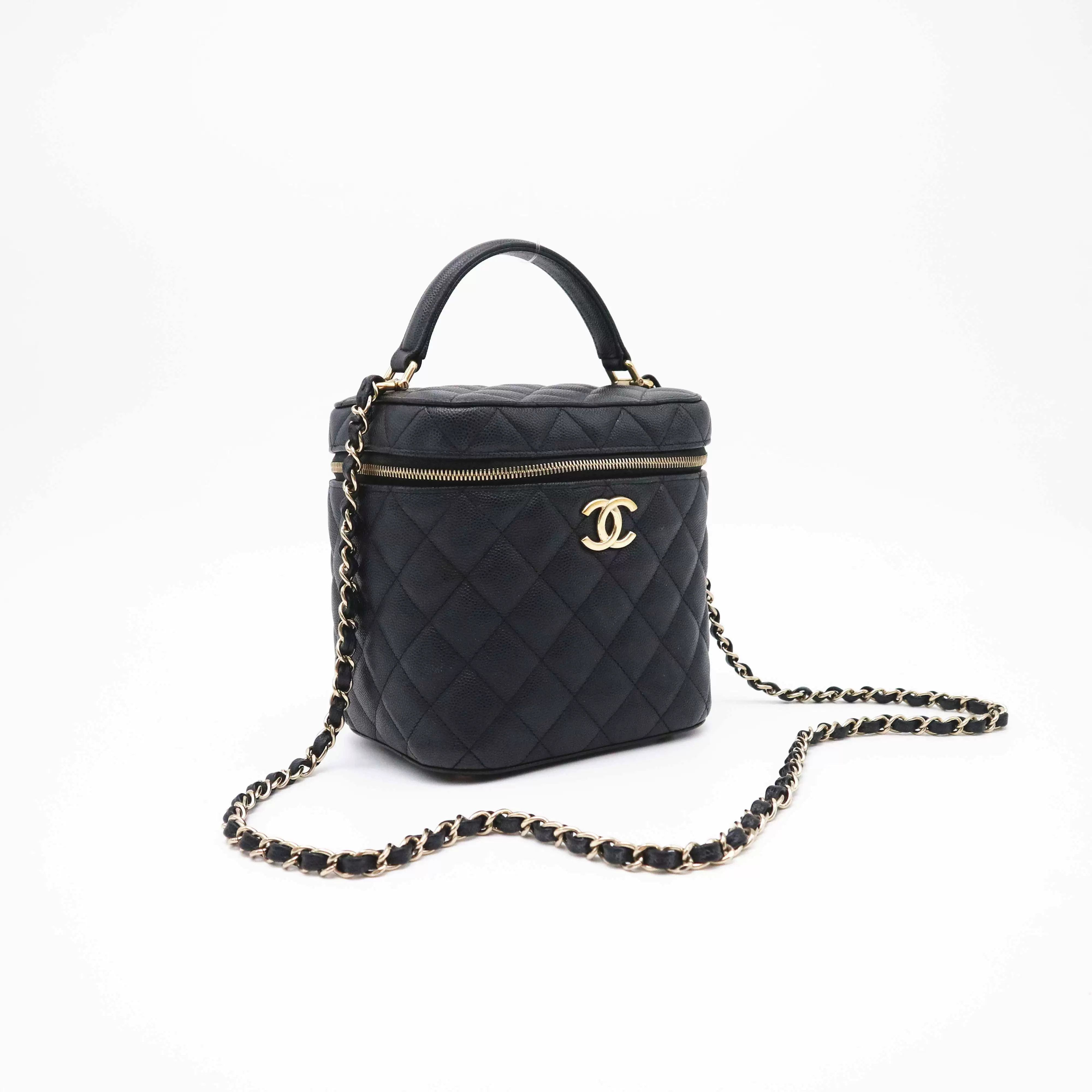 Chanel Pre-loved Bag Very good condition Size ONE SIZE - 2 Thumbnail