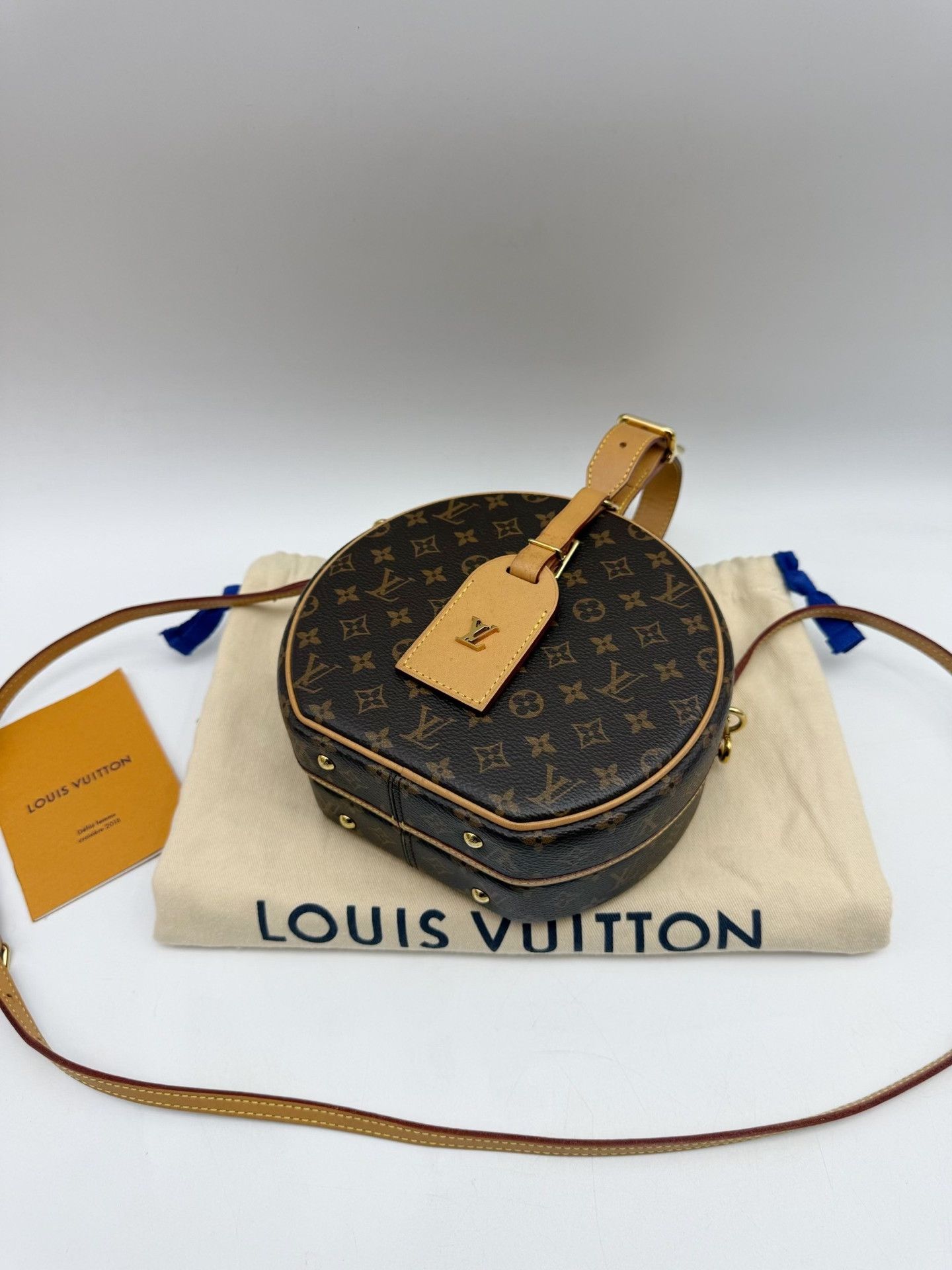 Louis Vuitton Pre-loved Bag Very good condition Size ONE SIZE - 5 Thumbnail