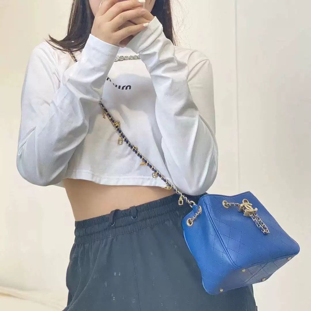 Chanel Pre-loved Bag Very good condition Size ONE SIZE - 7 Thumbnail