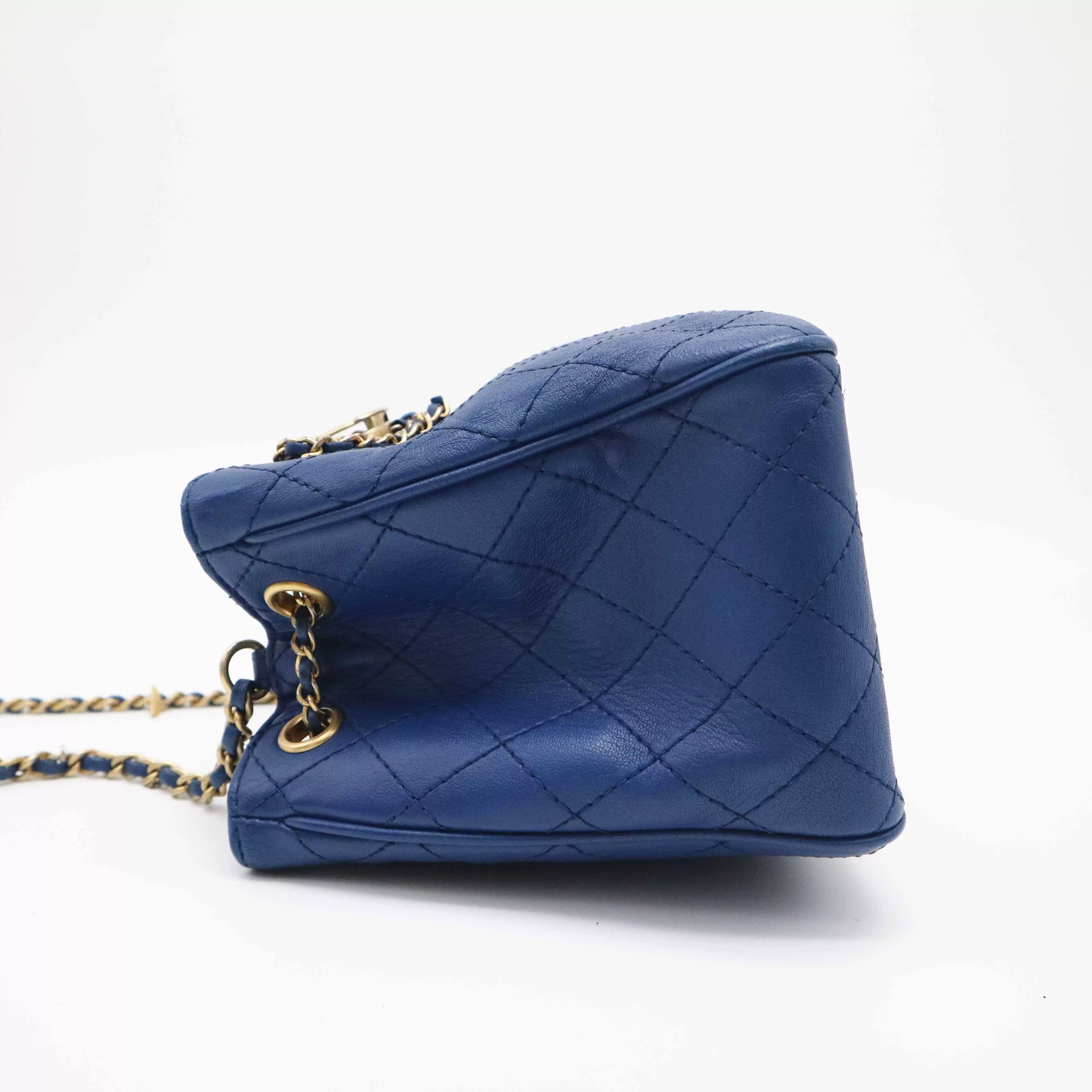 Chanel Pre-loved Bag Very good condition Size ONE SIZE - 4 Thumbnail