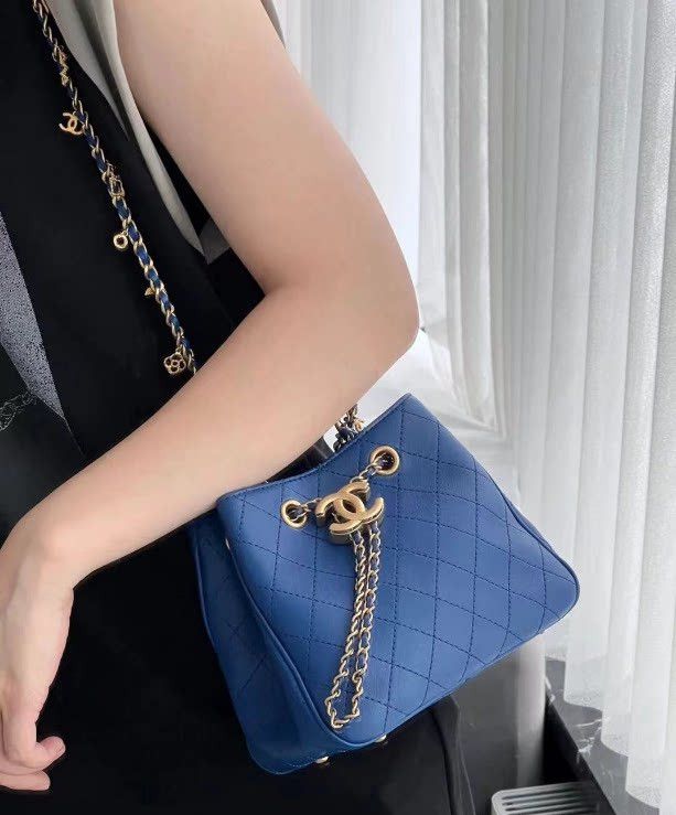 Chanel Pre-loved Bag Very good condition Size ONE SIZE - 8 Thumbnail