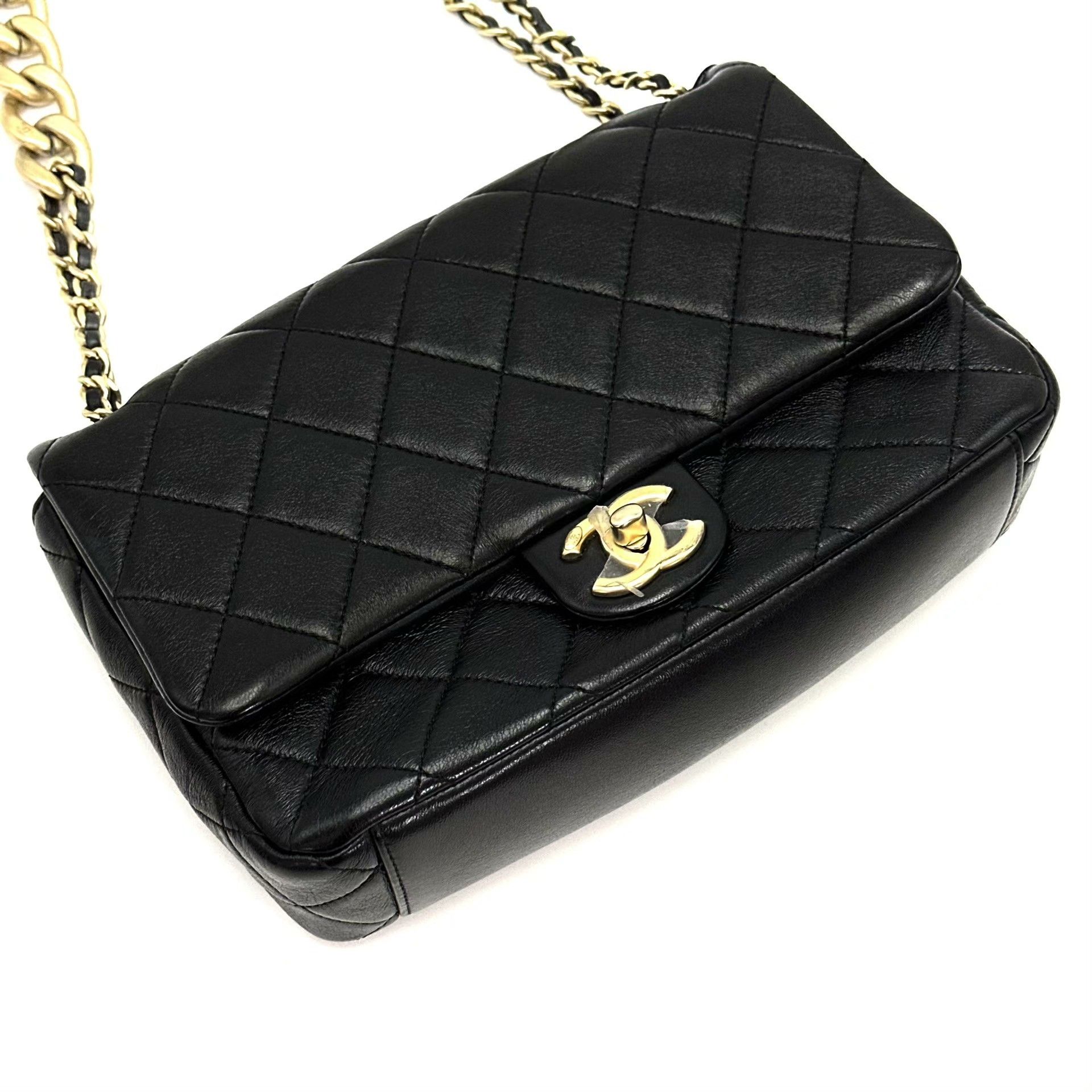Chanel Pre-loved Bag Very good condition Size ONE SIZE - 4 Thumbnail
