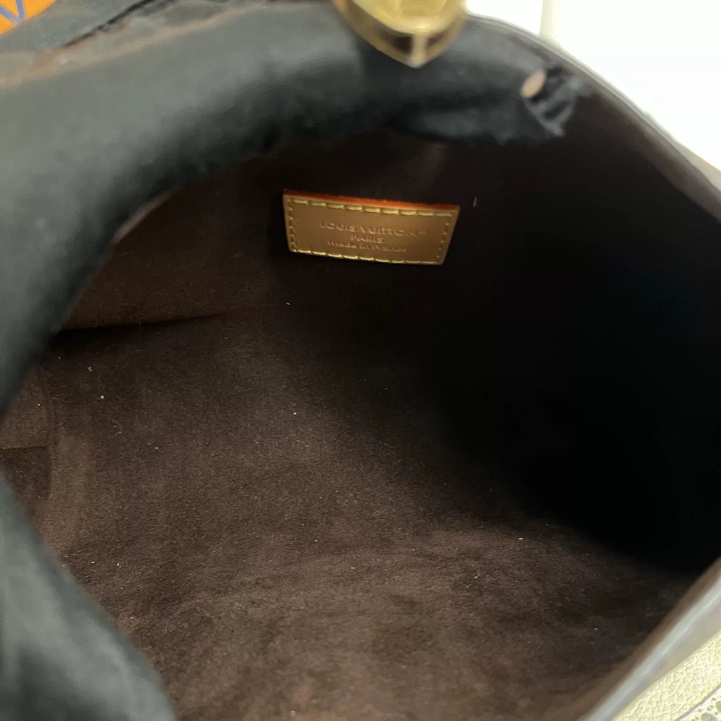 Louis Vuitton Pre-loved Bag Very good condition Size ONE SIZE - 3 Thumbnail