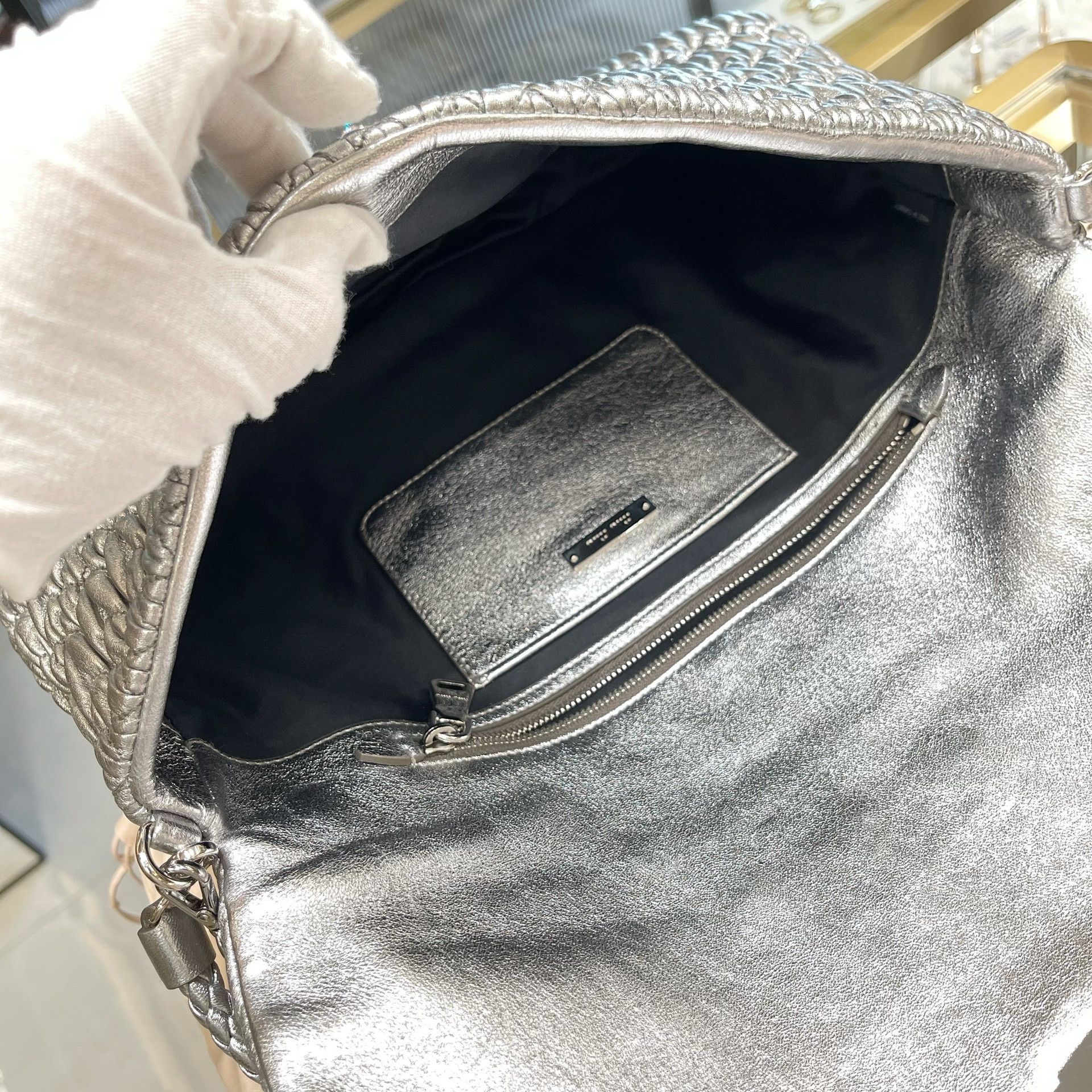 Miu Miu Pre-loved Bag Very good condition Size ONE SIZE - 9 Thumbnail
