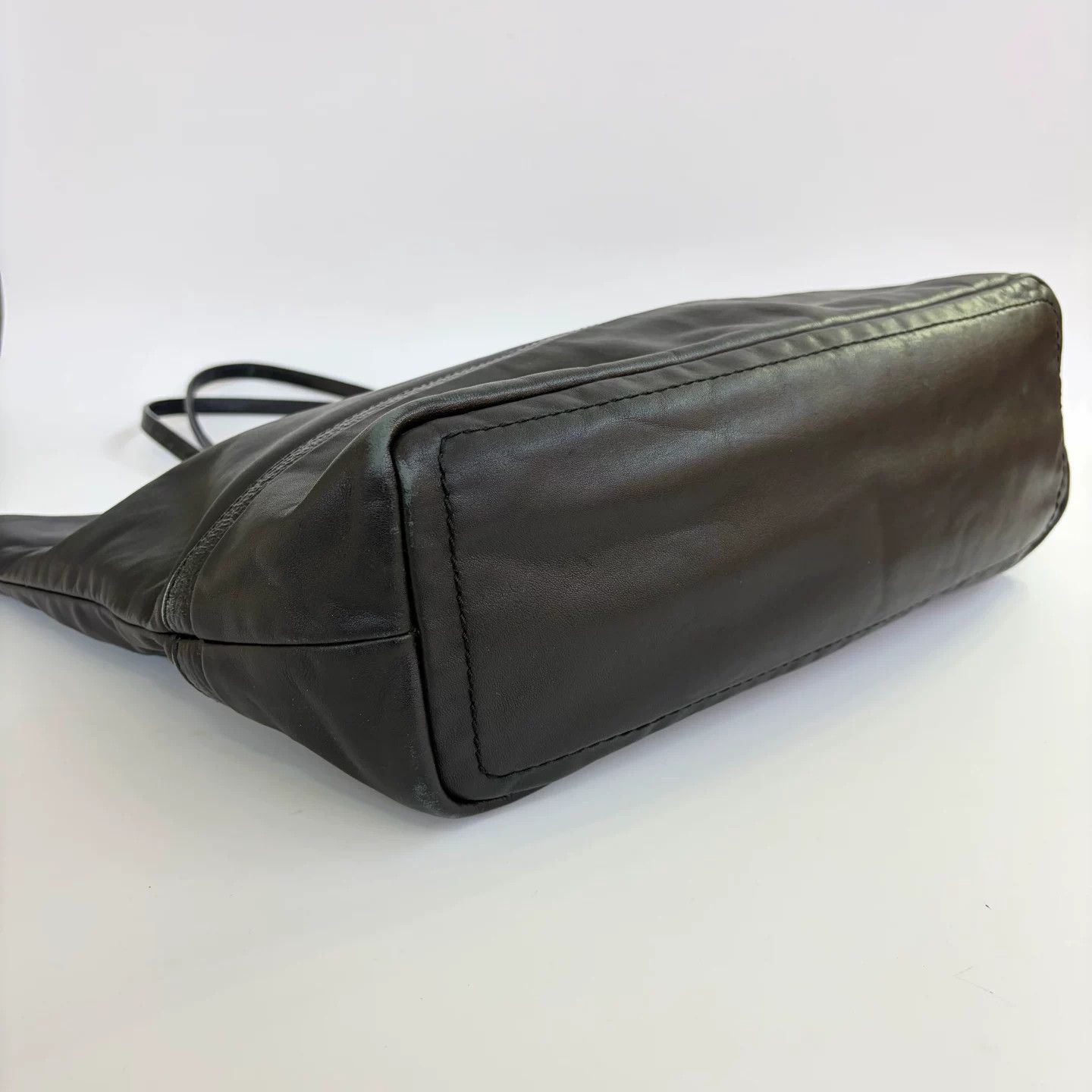 Bally Pre-loved Bag Very good condition Size ONE SIZE - 4 Thumbnail