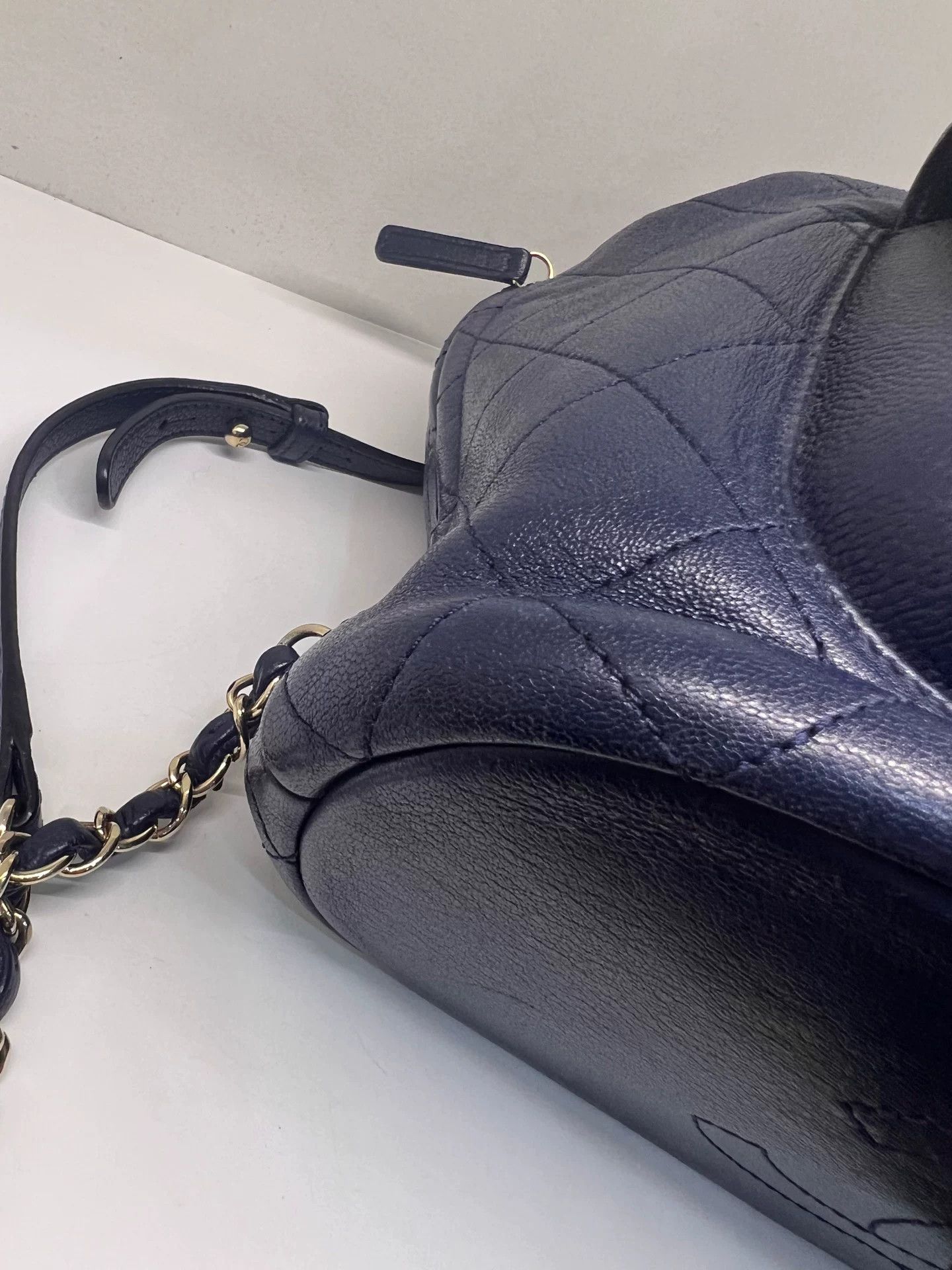 Chanel Pre-loved Bag Very good condition Size ONE SIZE - 4 Thumbnail