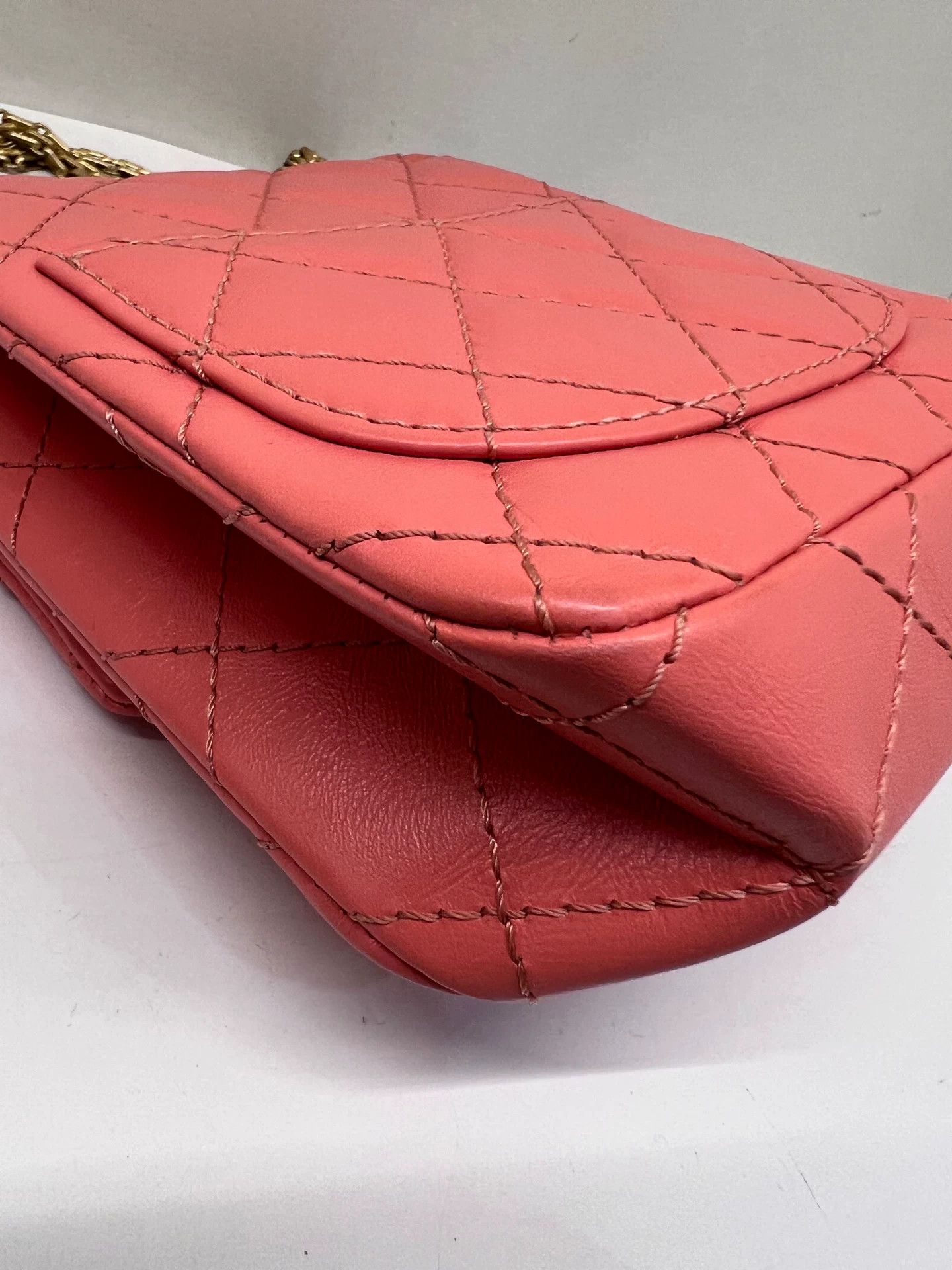 Chanel Pre-loved Bag Very good condition Size ONE SIZE - 9 Thumbnail