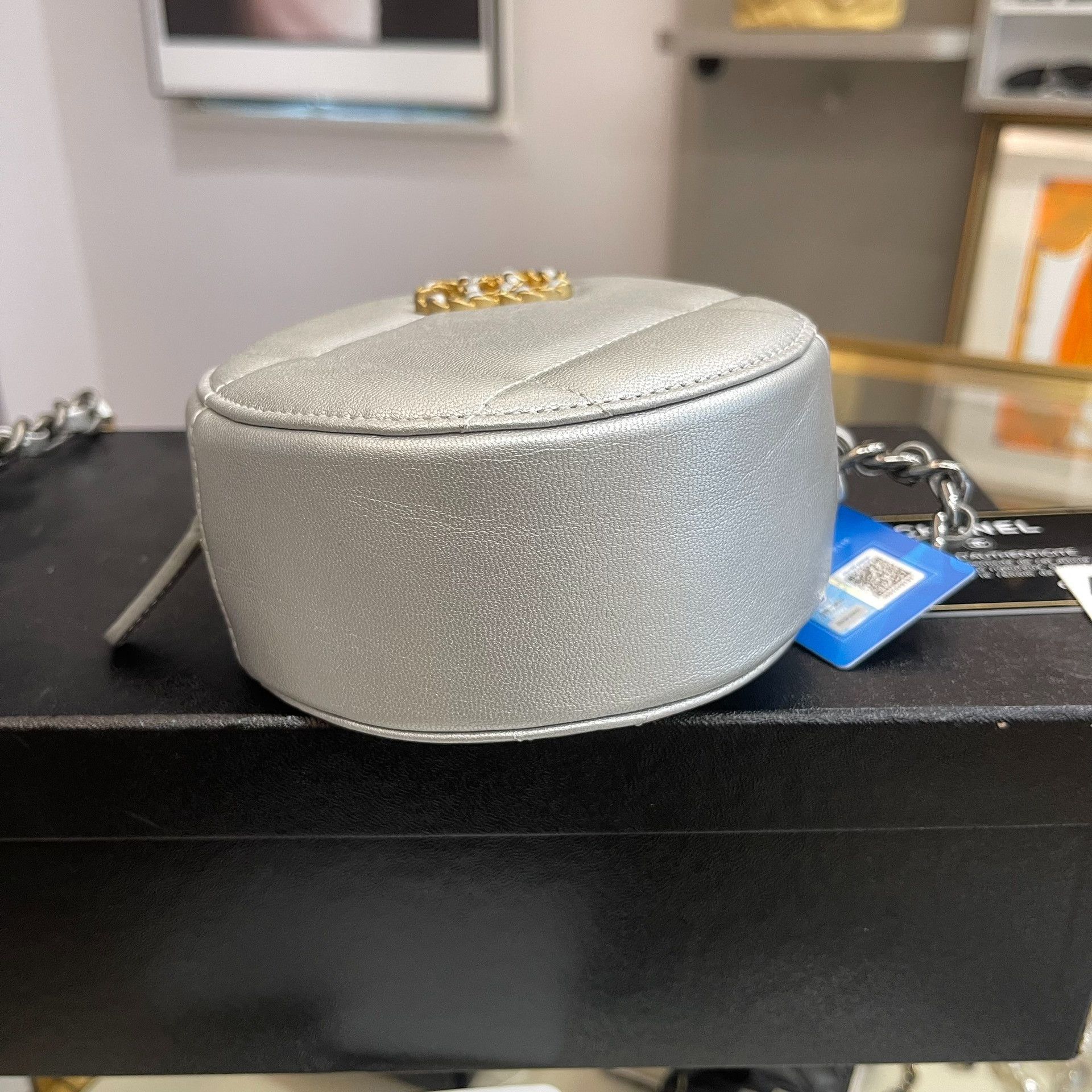 Chanel Pre-loved Bag Brand new condition Size ONE SIZE - 4 Thumbnail