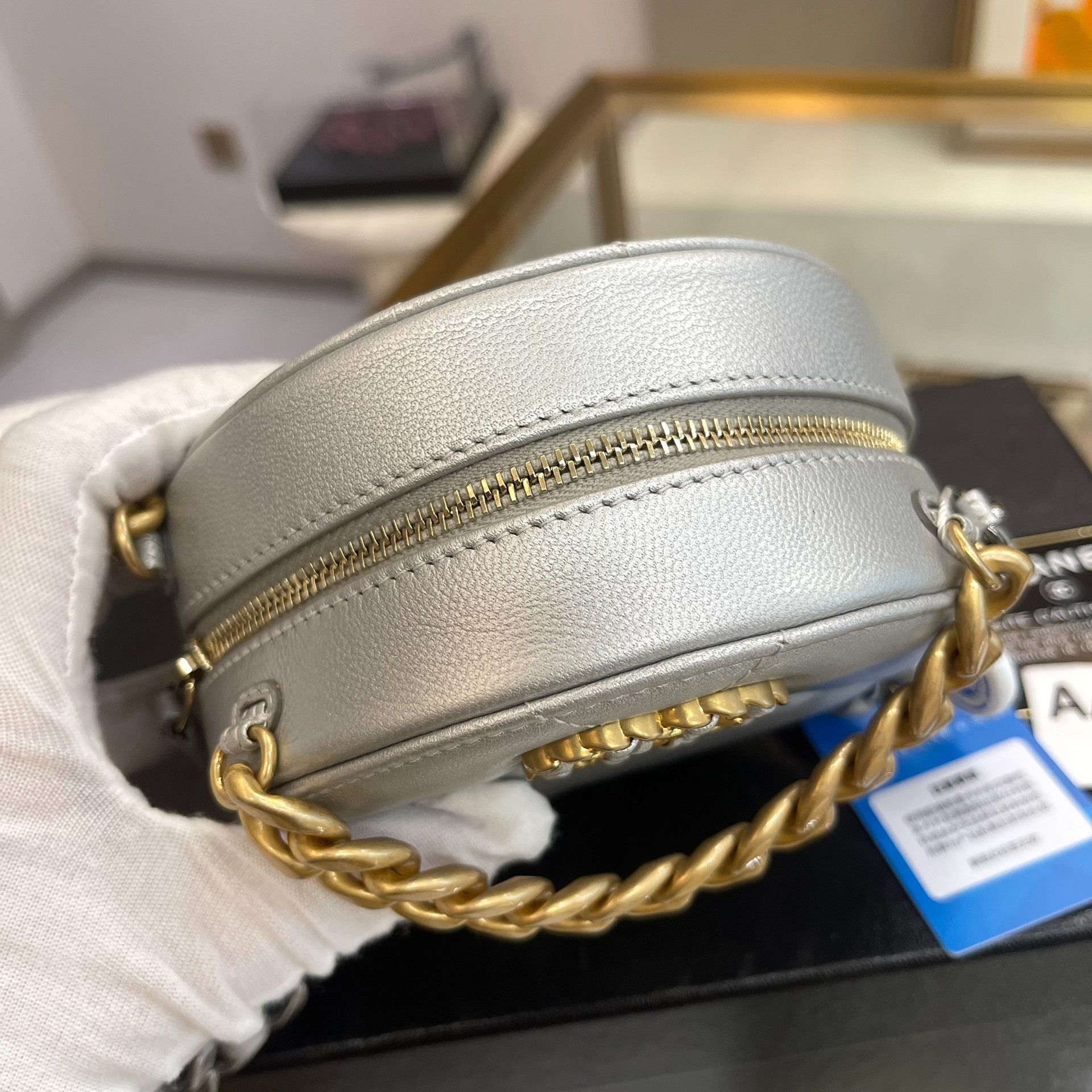 Chanel Pre-loved Bag Brand new condition Size ONE SIZE - 3 Thumbnail
