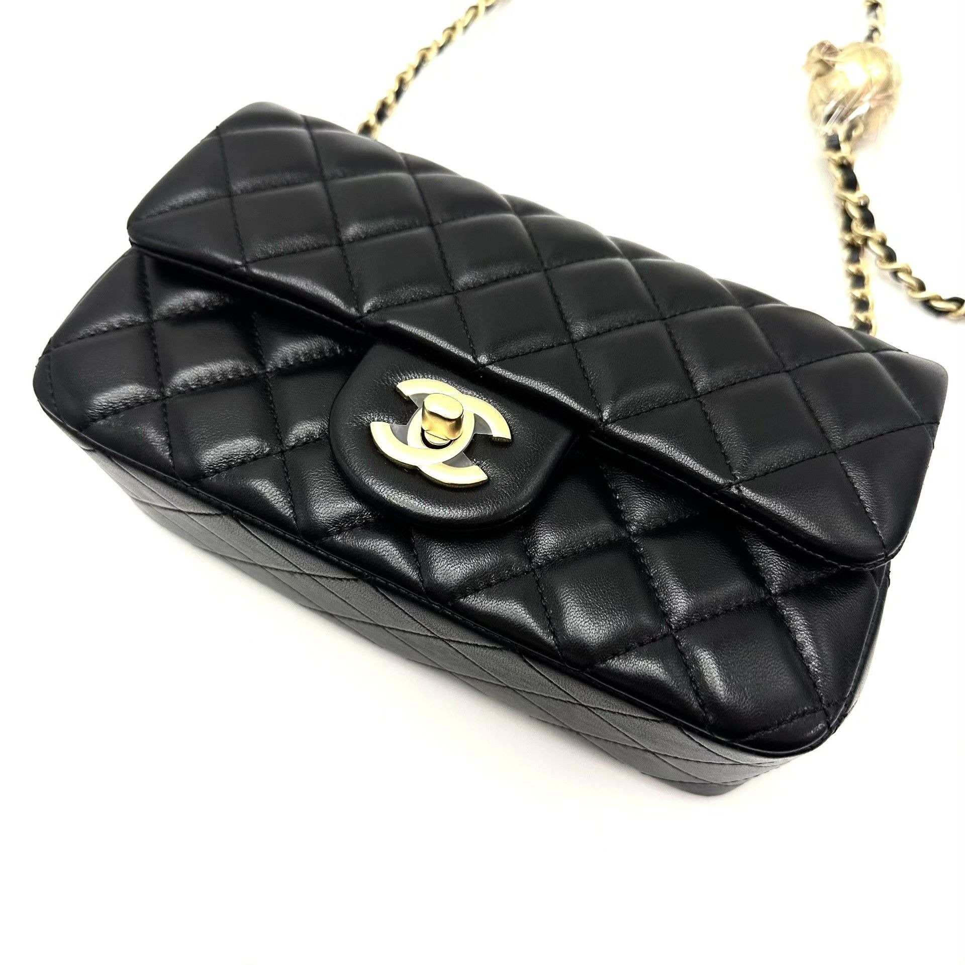 Chanel Pre-loved Bag Very good condition Size ONE SIZE - 4 Thumbnail