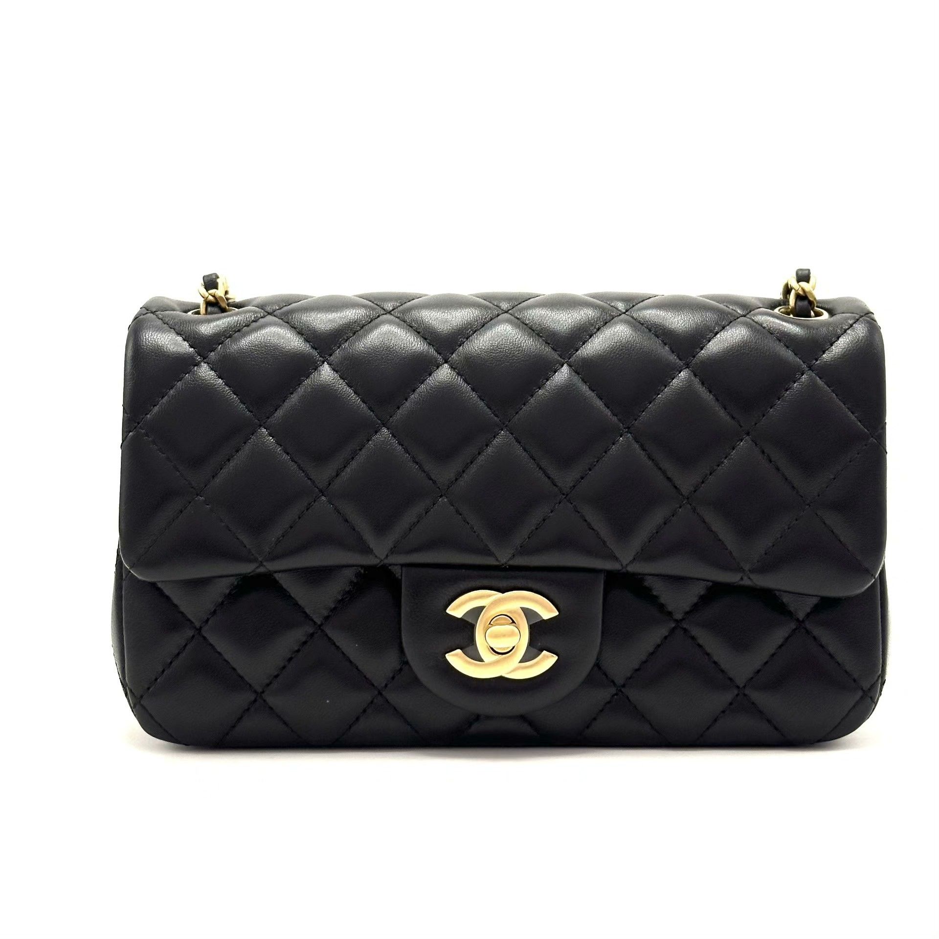 Chanel Pre-loved Bag Very good condition Size ONE SIZE - 2 Thumbnail