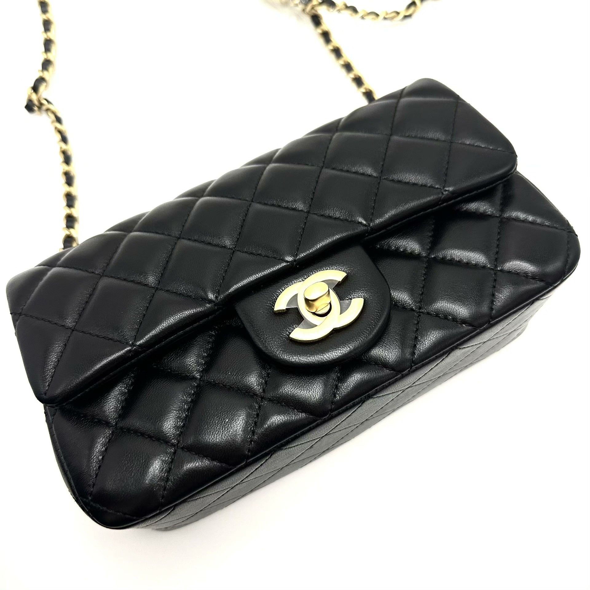 Chanel Pre-loved Bag Very good condition Size ONE SIZE - 3 Thumbnail