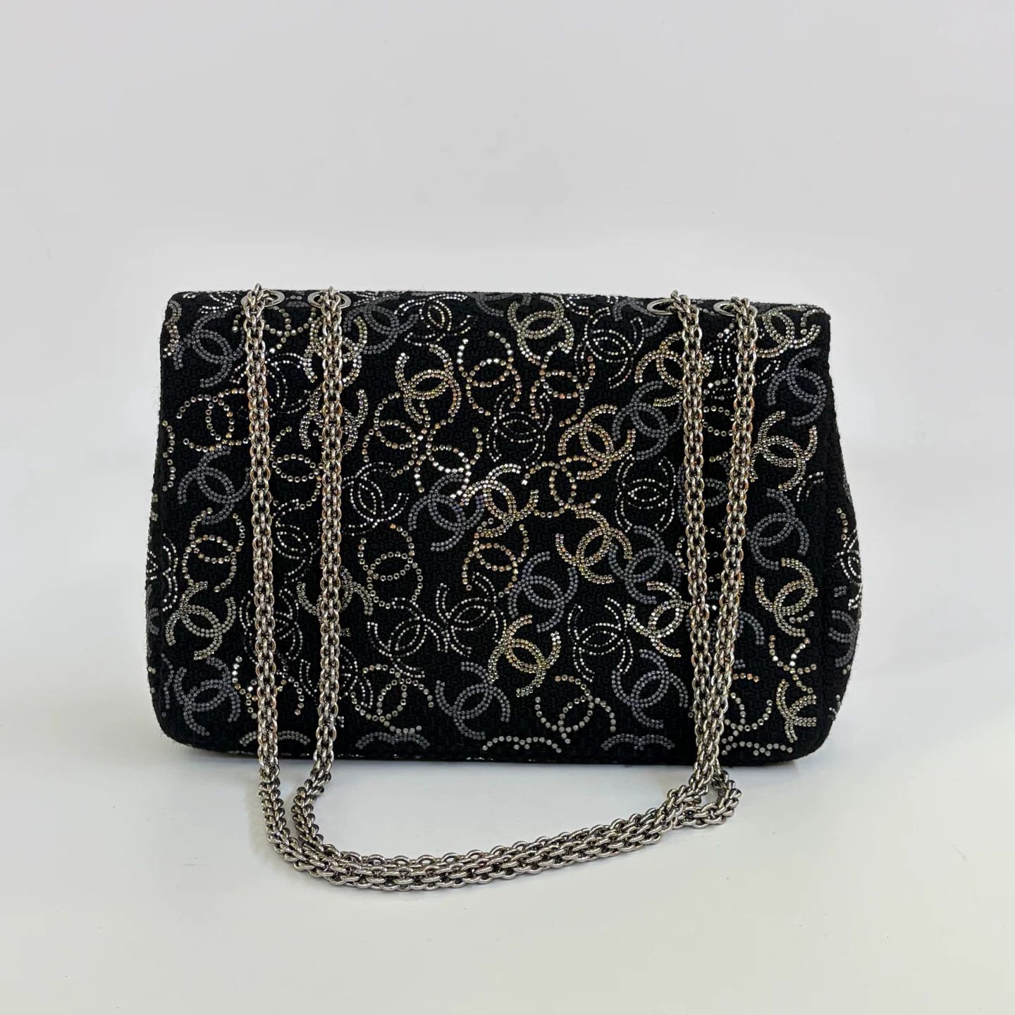 Chanel Pre-loved Bag Very good condition Size ONE SIZE - 5 Thumbnail