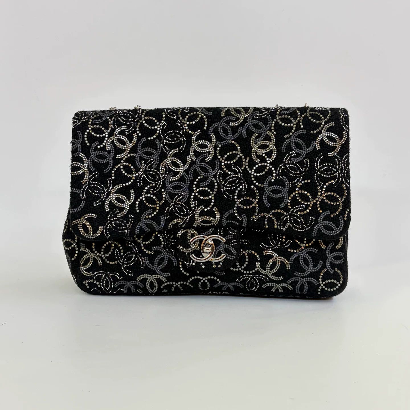 Chanel Pre-loved Bag Very good condition Size ONE SIZE - 2 Thumbnail