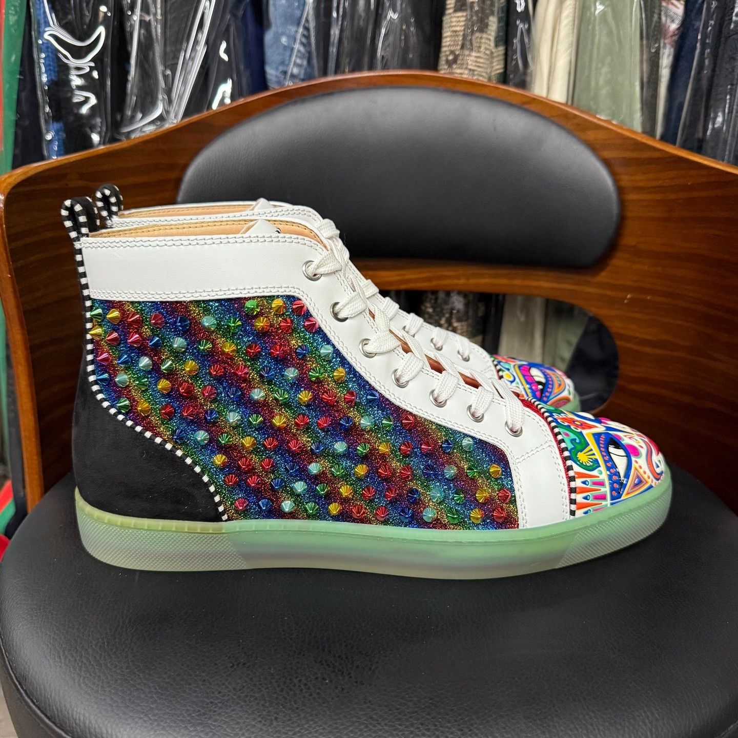 Christian Louboutin Christian Louboutin White Hitop Sneakers 9.5 Men Size US 9.5 / EU 42-43 - 4 Thumbnail