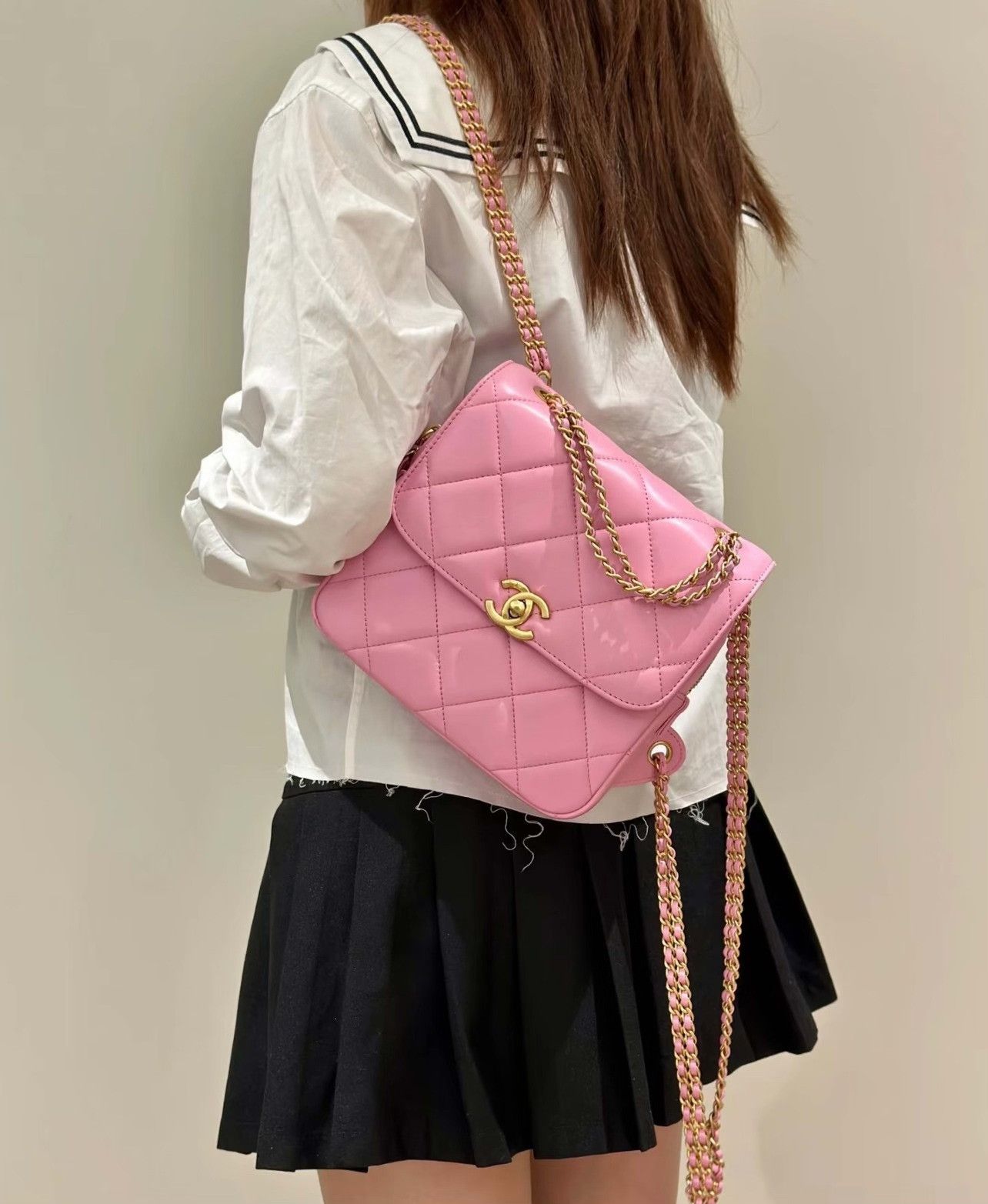 Chanel Pre-loved Bag Very good condition Size ONE SIZE - 4 Thumbnail