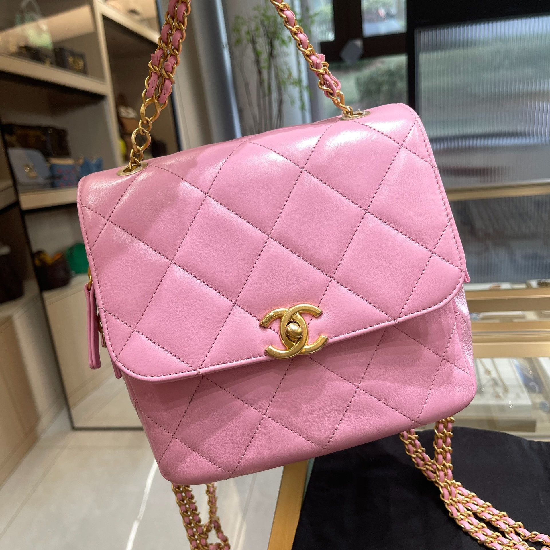 Chanel Pre-loved Bag Very good condition Size ONE SIZE - 5 Thumbnail