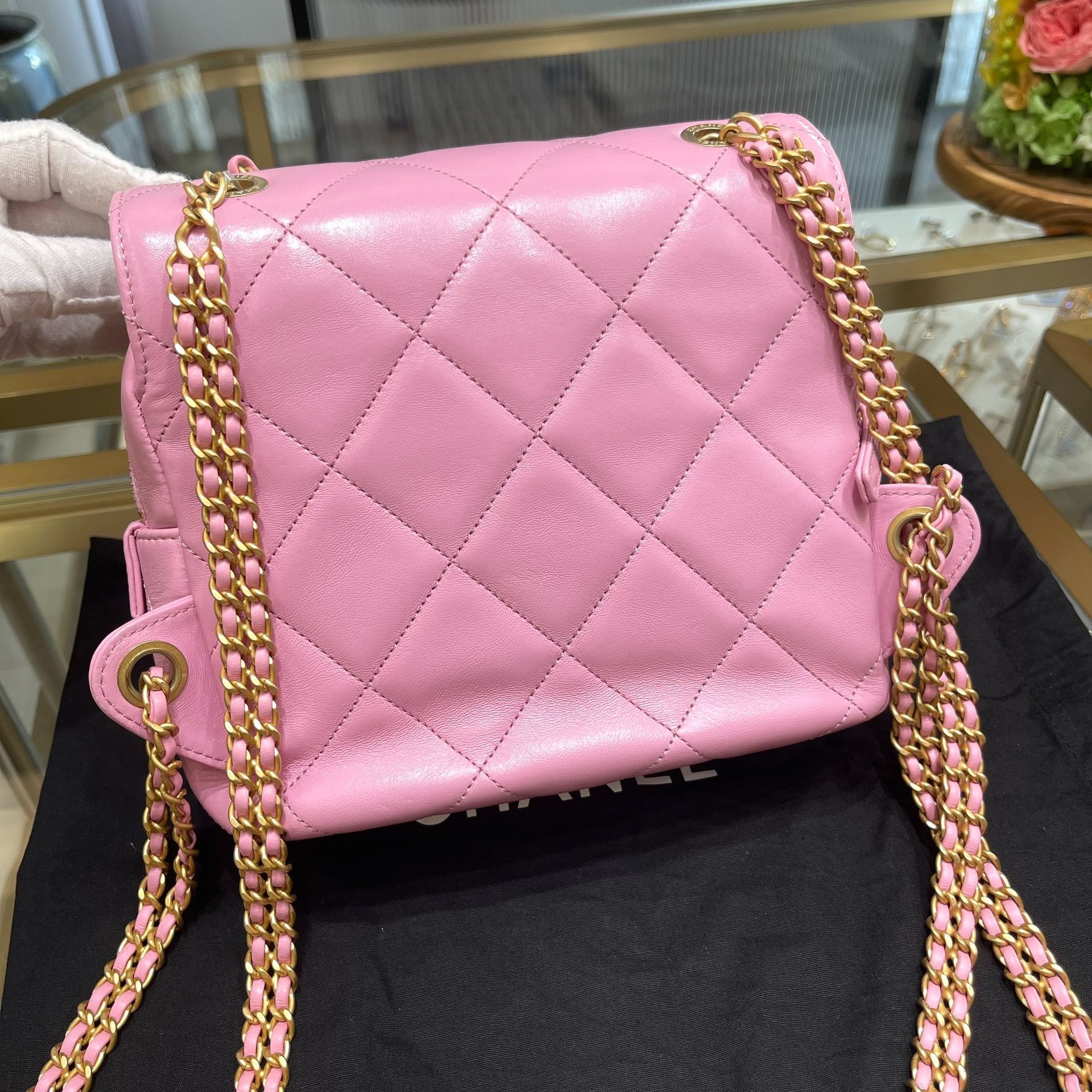 Chanel Pre-loved Bag Very good condition Size ONE SIZE - 7 Thumbnail