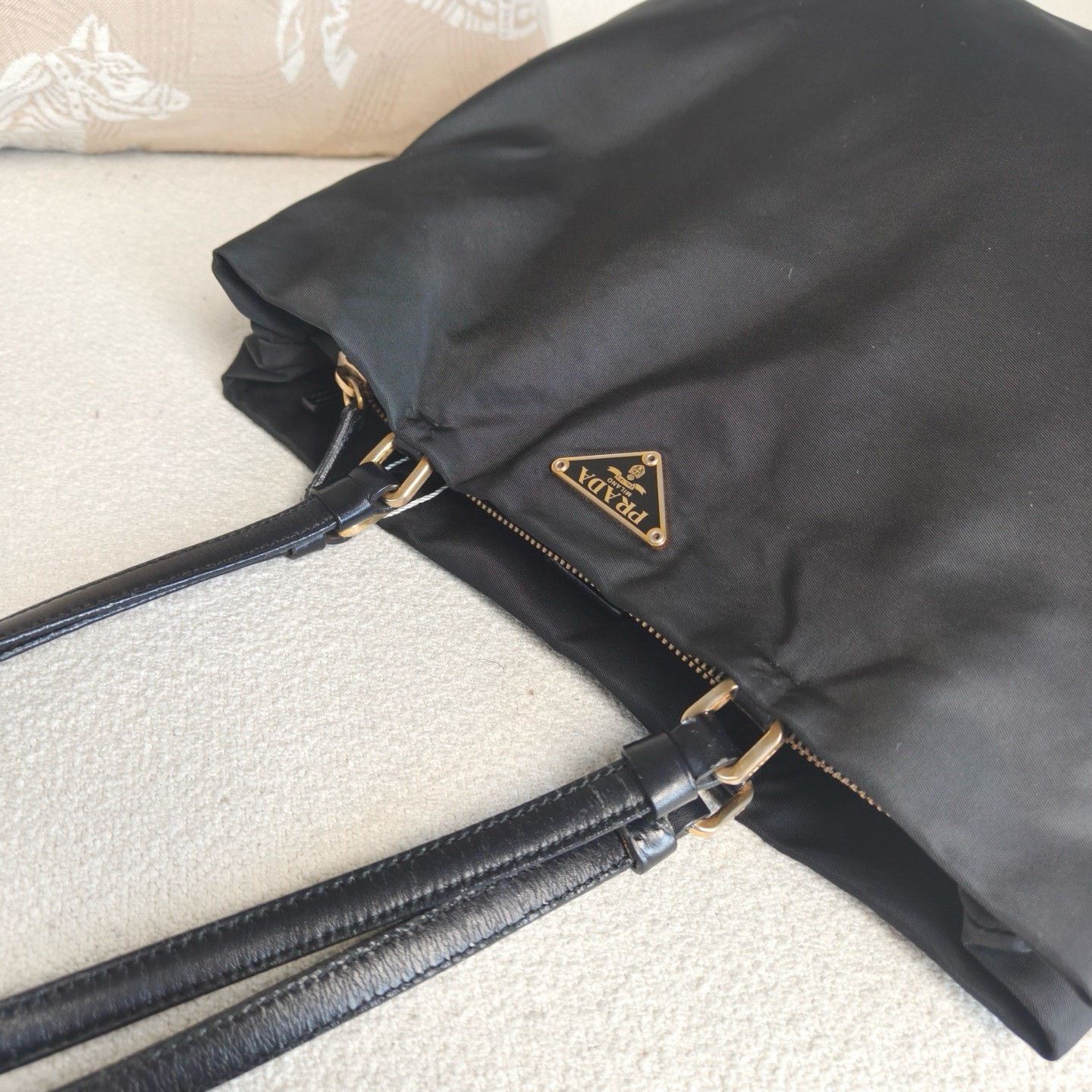 Prada Pre-loved Bag Very good condition Size ONE SIZE - 7 Thumbnail