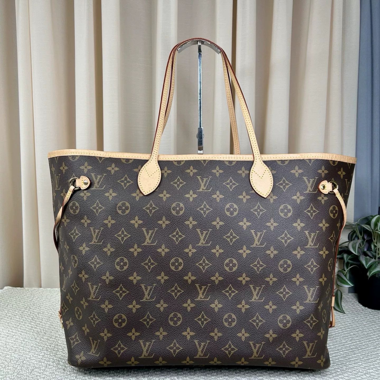Louis Vuitton Pre-loved Bag Very good condition Size ONE SIZE - 2 Thumbnail