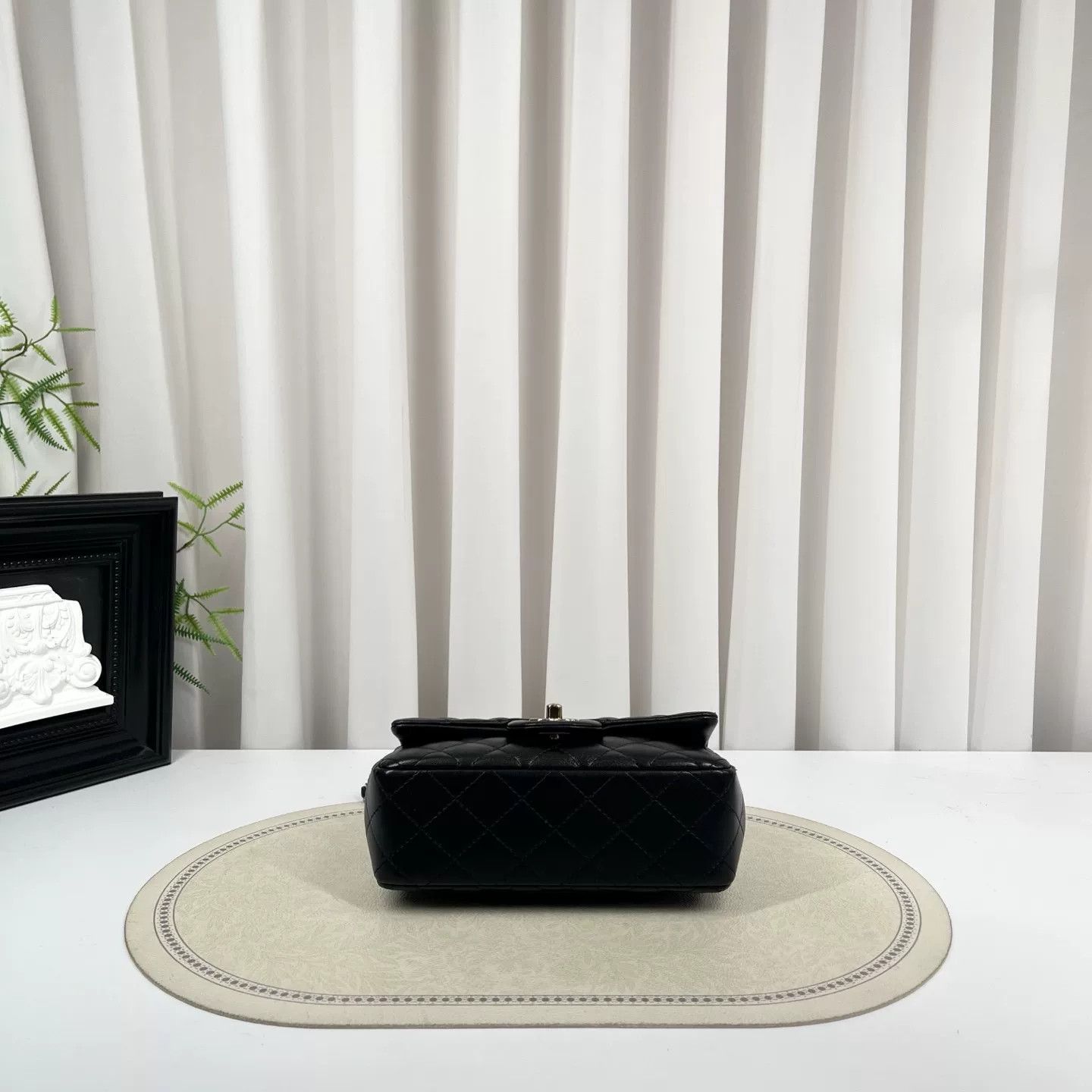 Chanel Pre-loved Bag Very good condition Size ONE SIZE - 3 Thumbnail