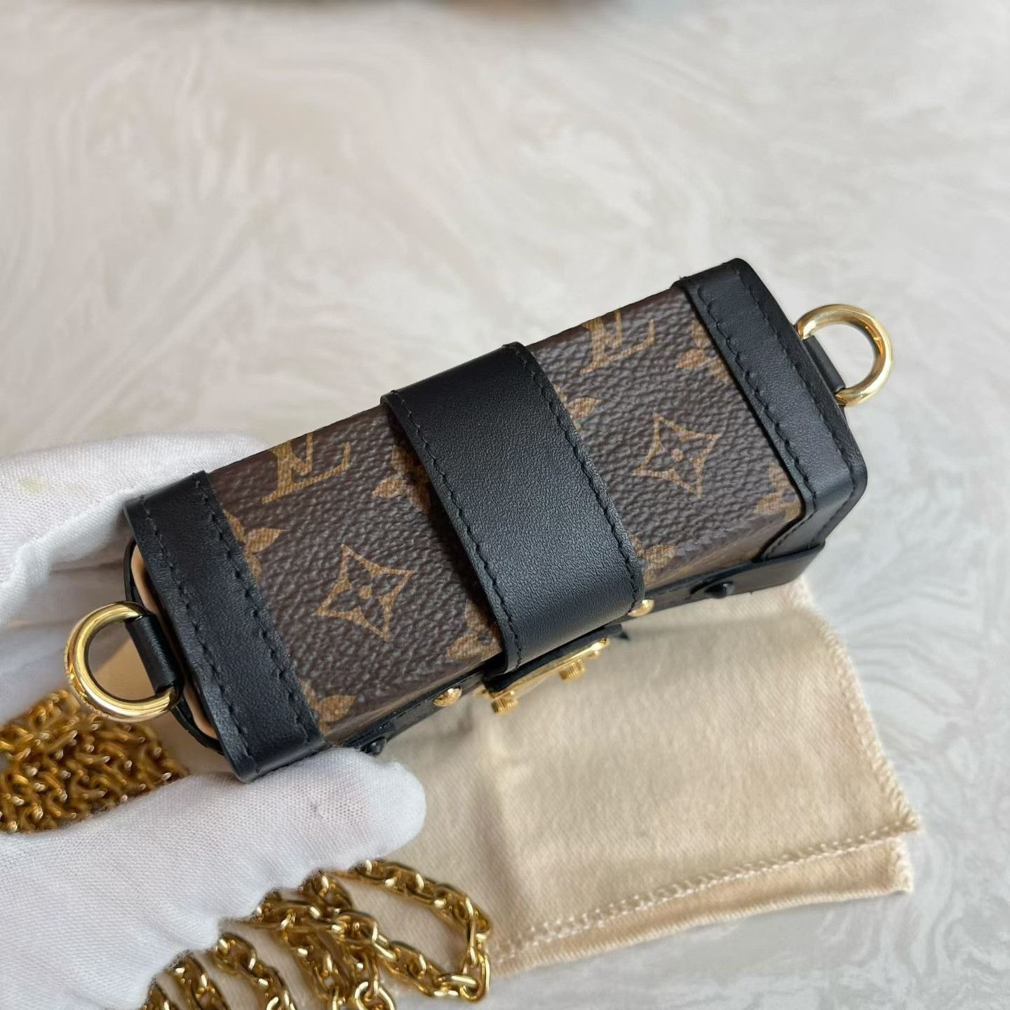 Louis Vuitton Pre-loved Bag Very good condition Size ONE SIZE - 3 Thumbnail