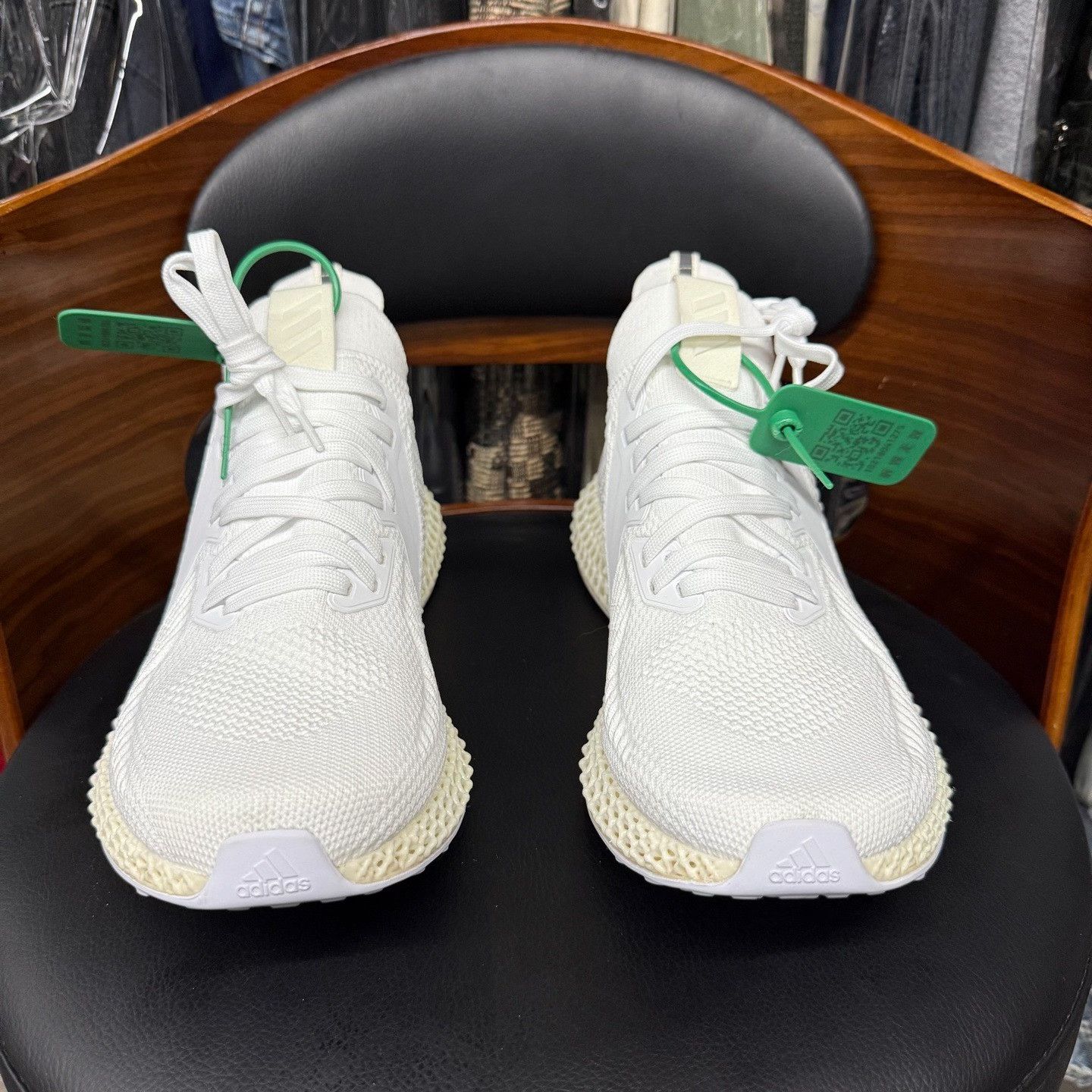 Adidas Adidas White Lowtop Sneakers 11 Men Size US 11 / EU 44 - 2 Thumbnail