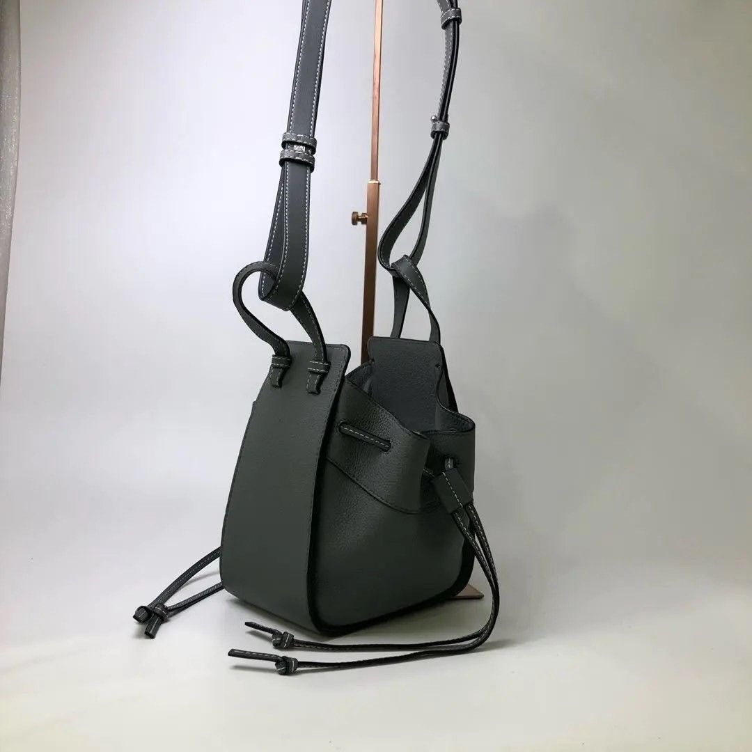 Loewe Pre-loved Bag Very good condition Size ONE SIZE - 2 Thumbnail