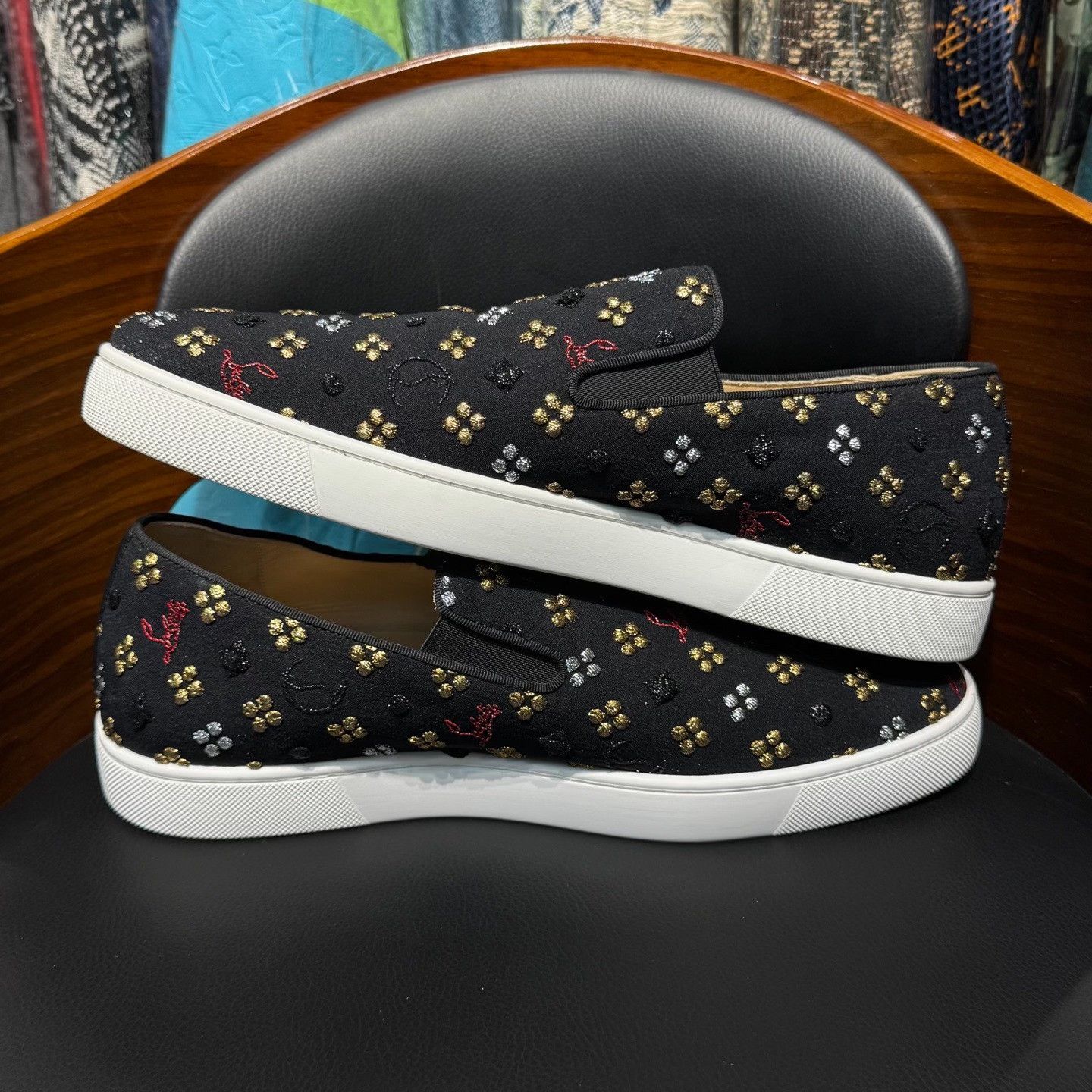 Christian Louboutin Christian Louboutin Red Lowtop Sneakers 10.5 Men Size US 10.5 / EU 43-44 - 7 Thumbnail