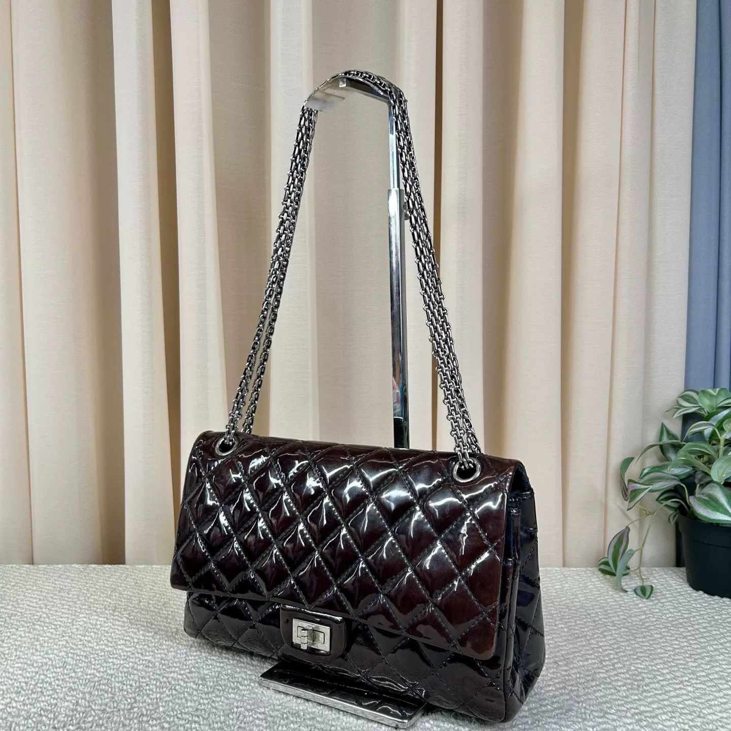 Chanel Pre-loved Bag Very good condition Size ONE SIZE - 3 Thumbnail