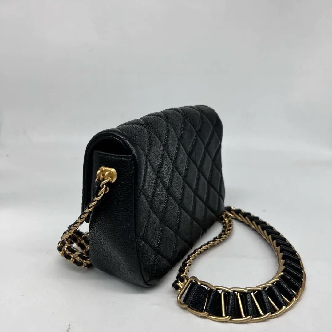 Chanel Pre-loved Bag Very good condition Size ONE SIZE - 4 Thumbnail