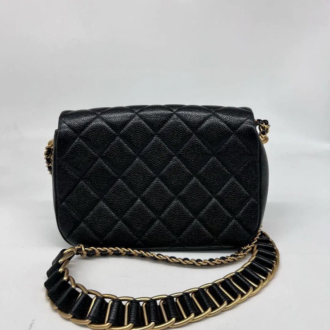 Chanel Pre-loved Bag Very good condition Size ONE SIZE - 3 Thumbnail