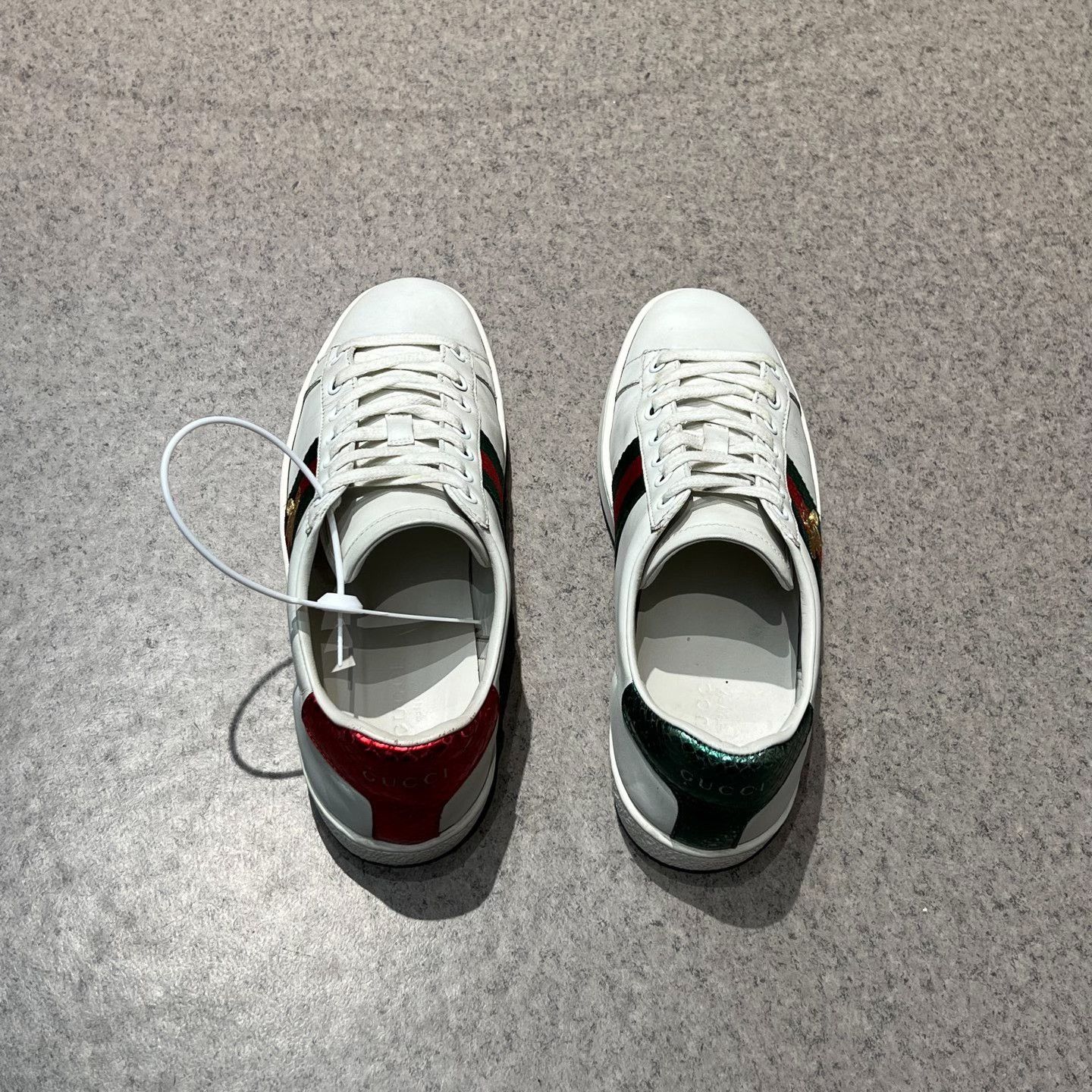 Gucci Gucci White Lowtop Sneakers us_6-5 Women Size US 6.5 / IT 36.5 - 8 Thumbnail