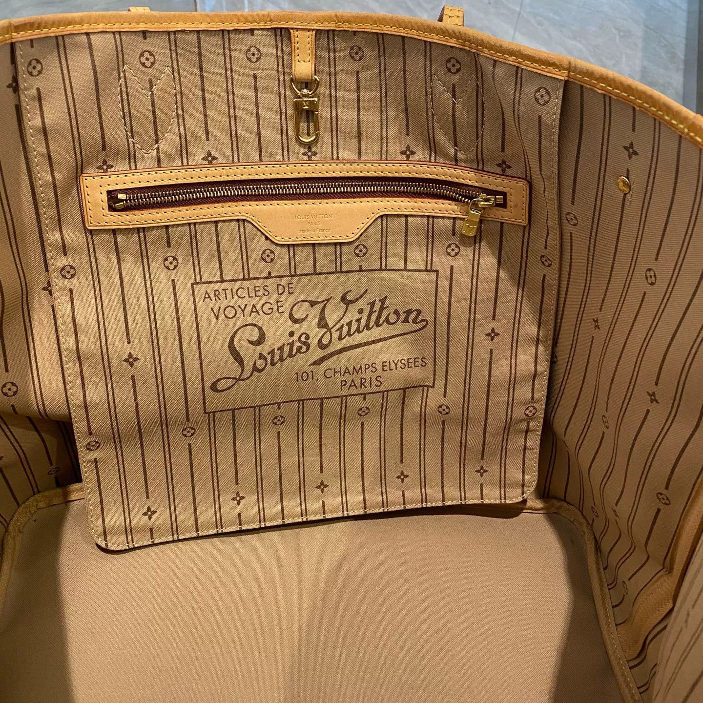 Louis Vuitton Pre-loved Bag Very good condition Size ONE SIZE - 4 Thumbnail