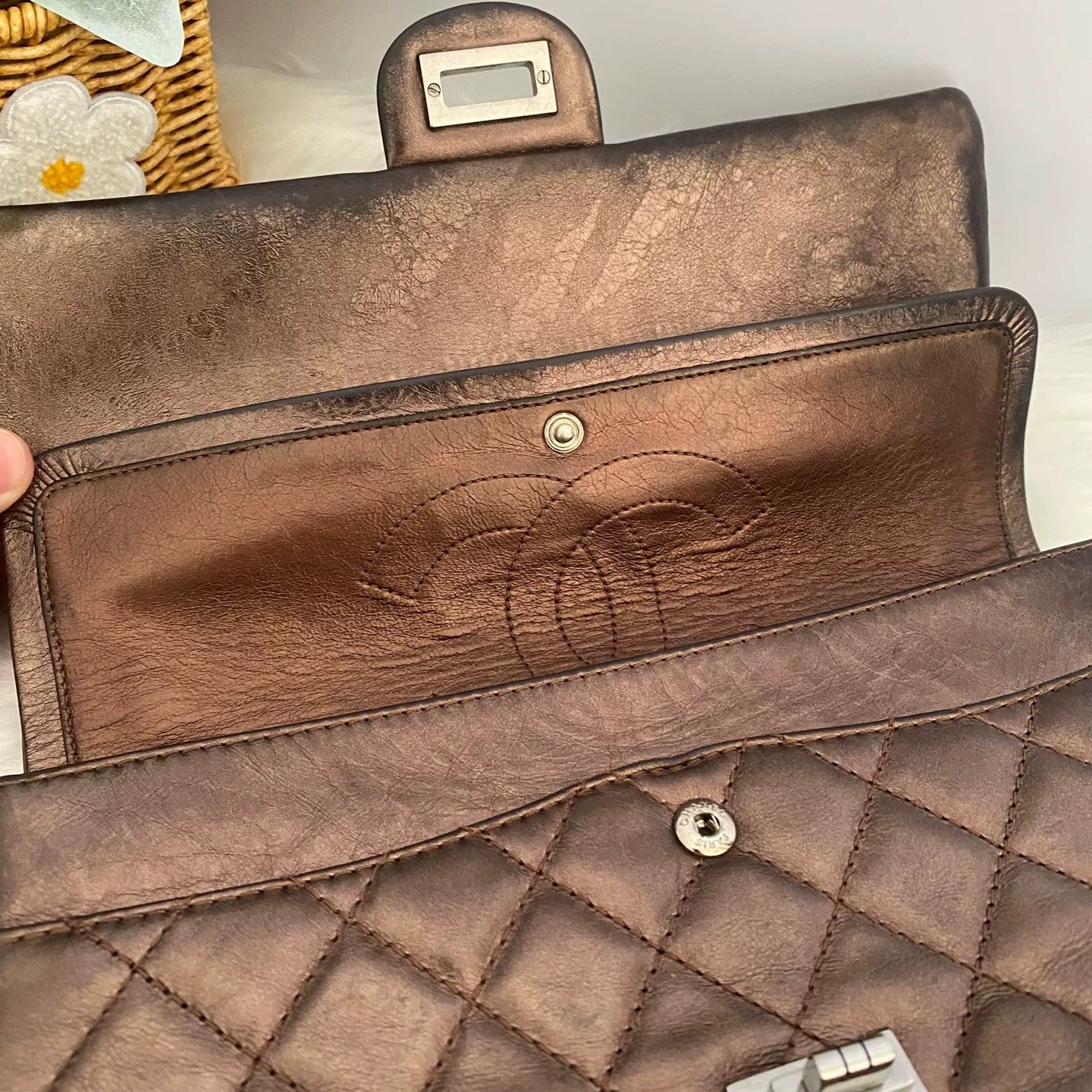 Chanel Pre-loved Bag Very good condition Size ONE SIZE - 9 Thumbnail