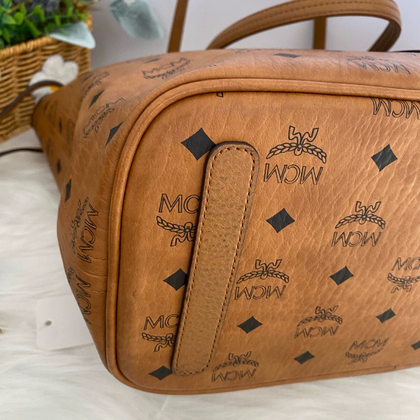 MCM Pre-loved Bag Very good condition Size ONE SIZE - 6 Thumbnail