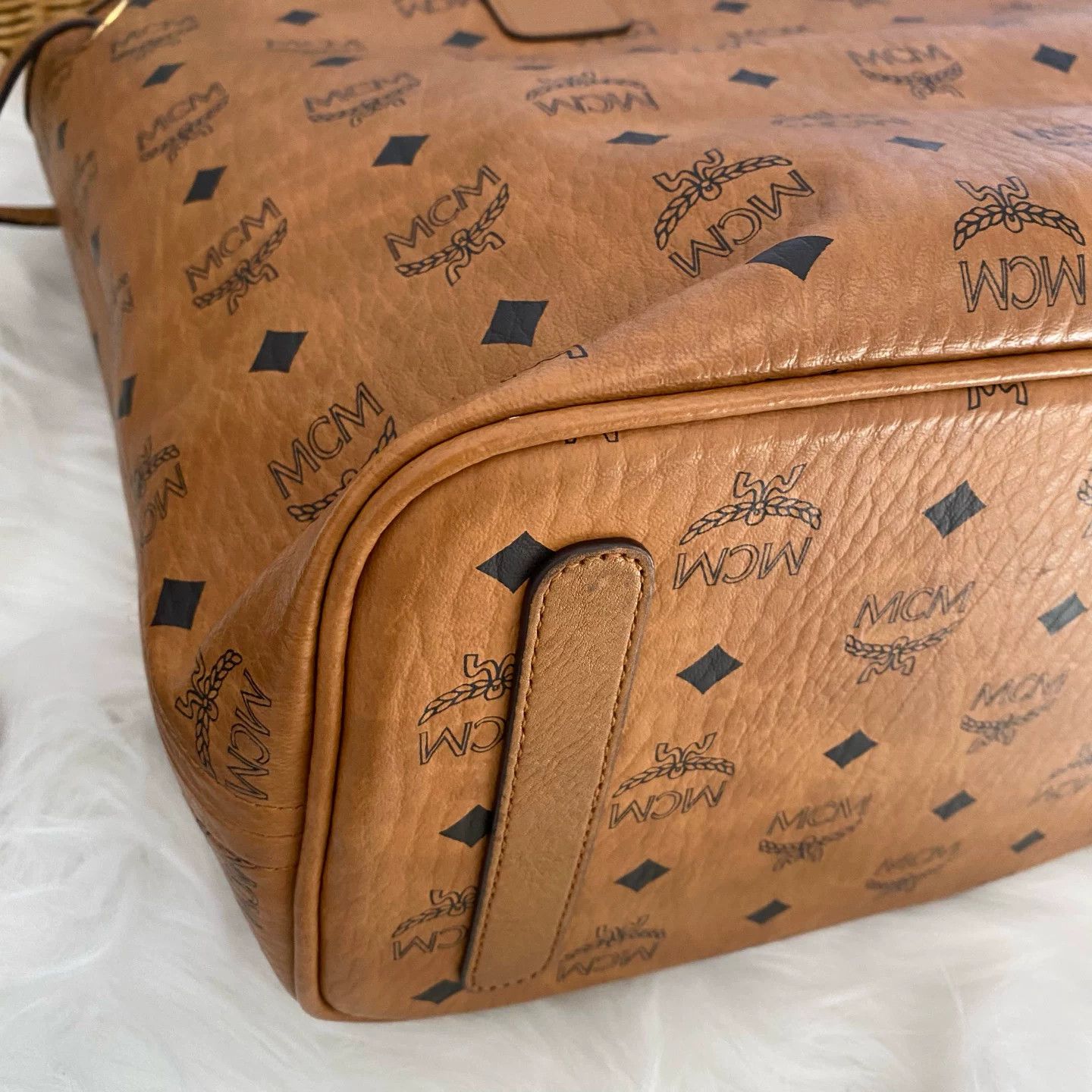 MCM Pre-loved Bag Very good condition Size ONE SIZE - 8 Thumbnail
