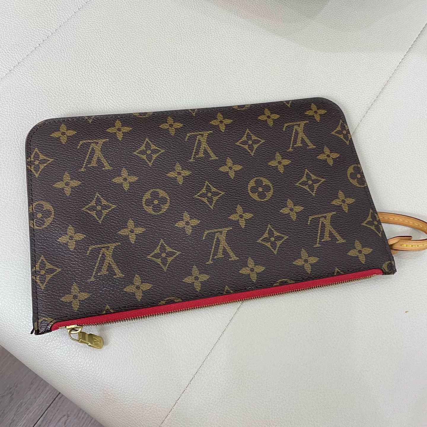 Louis Vuitton Pre-loved Bag Very good condition Size ONE SIZE - 2 Thumbnail
