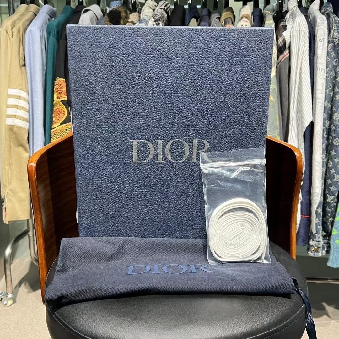Dior Dior Collab White Hitop Sneakers 9 Men Size US 9 / EU 42 - 9 Thumbnail
