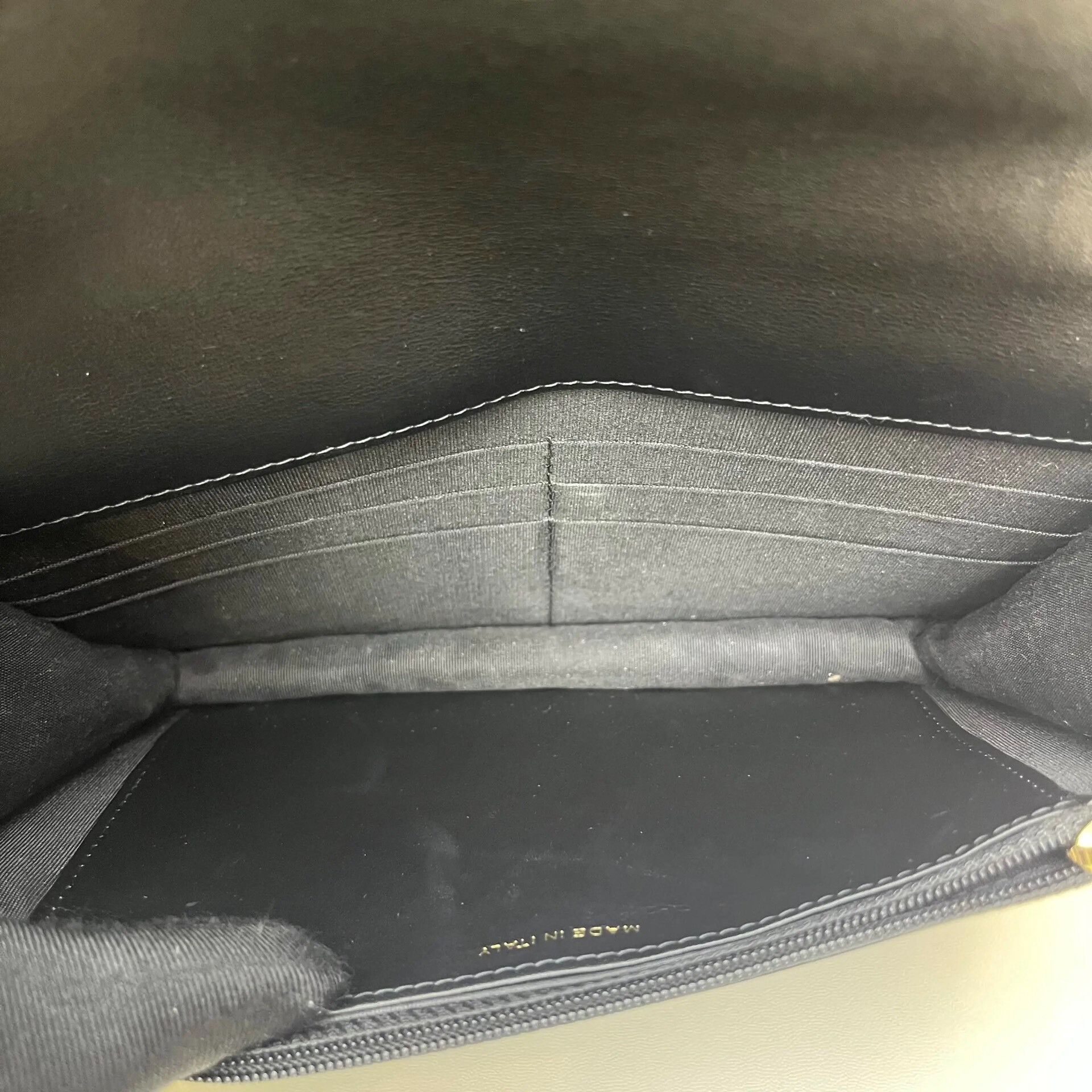 Chanel Pre-loved Bag Very good condition Size ONE SIZE - 8 Thumbnail