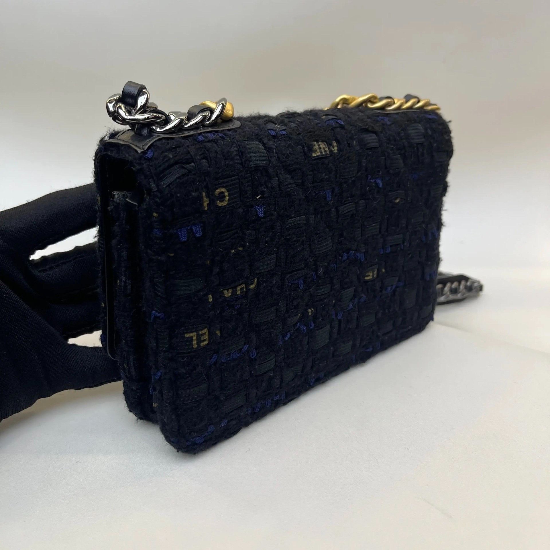Chanel Pre-loved Bag Very good condition Size ONE SIZE - 4 Thumbnail
