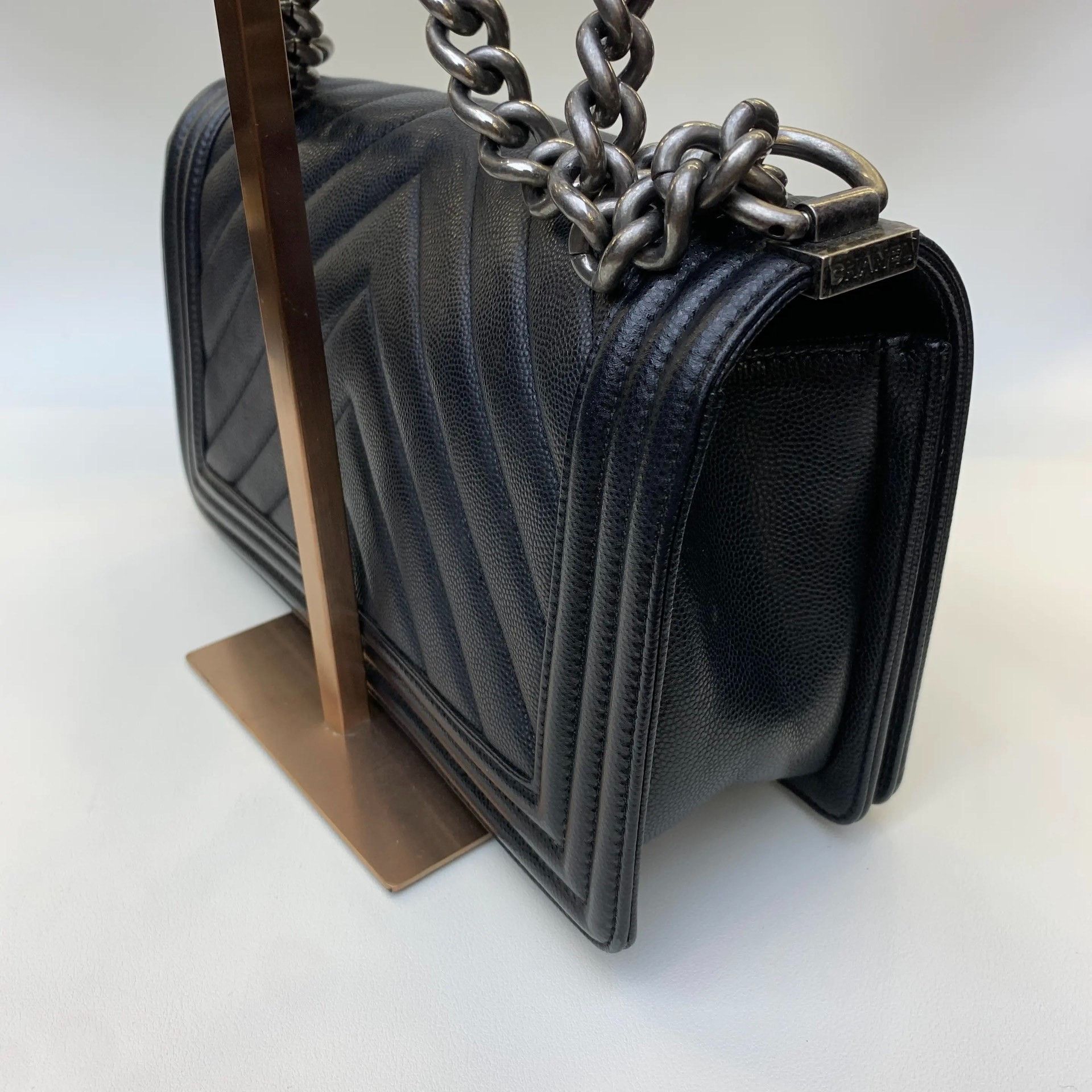 Chanel Pre-loved Bag Very good condition Size ONE SIZE - 4 Thumbnail