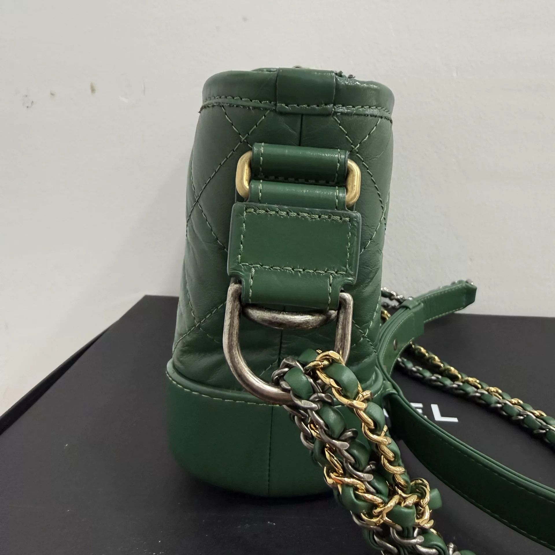 Chanel Pre-loved Bag Very good condition Size ONE SIZE - 5 Thumbnail