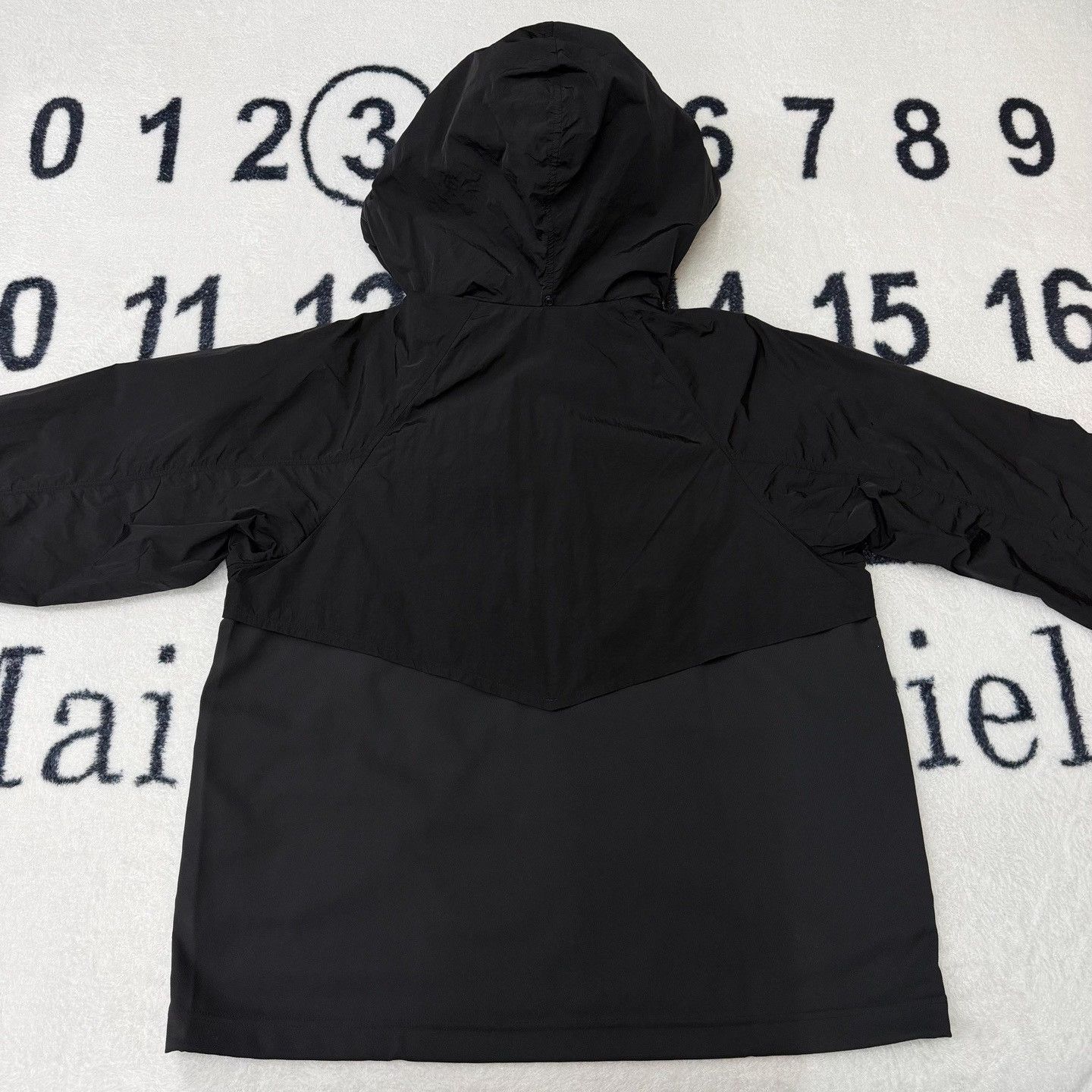 New Balance New Balance Cargo Black Light Jacket l Men Size US L / EU 52-54 / 3 - 3 Thumbnail